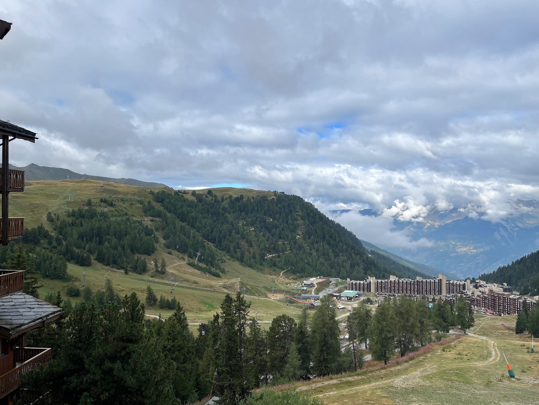 Budget 2026 : une rentrée sous tension pour les communes de montagne