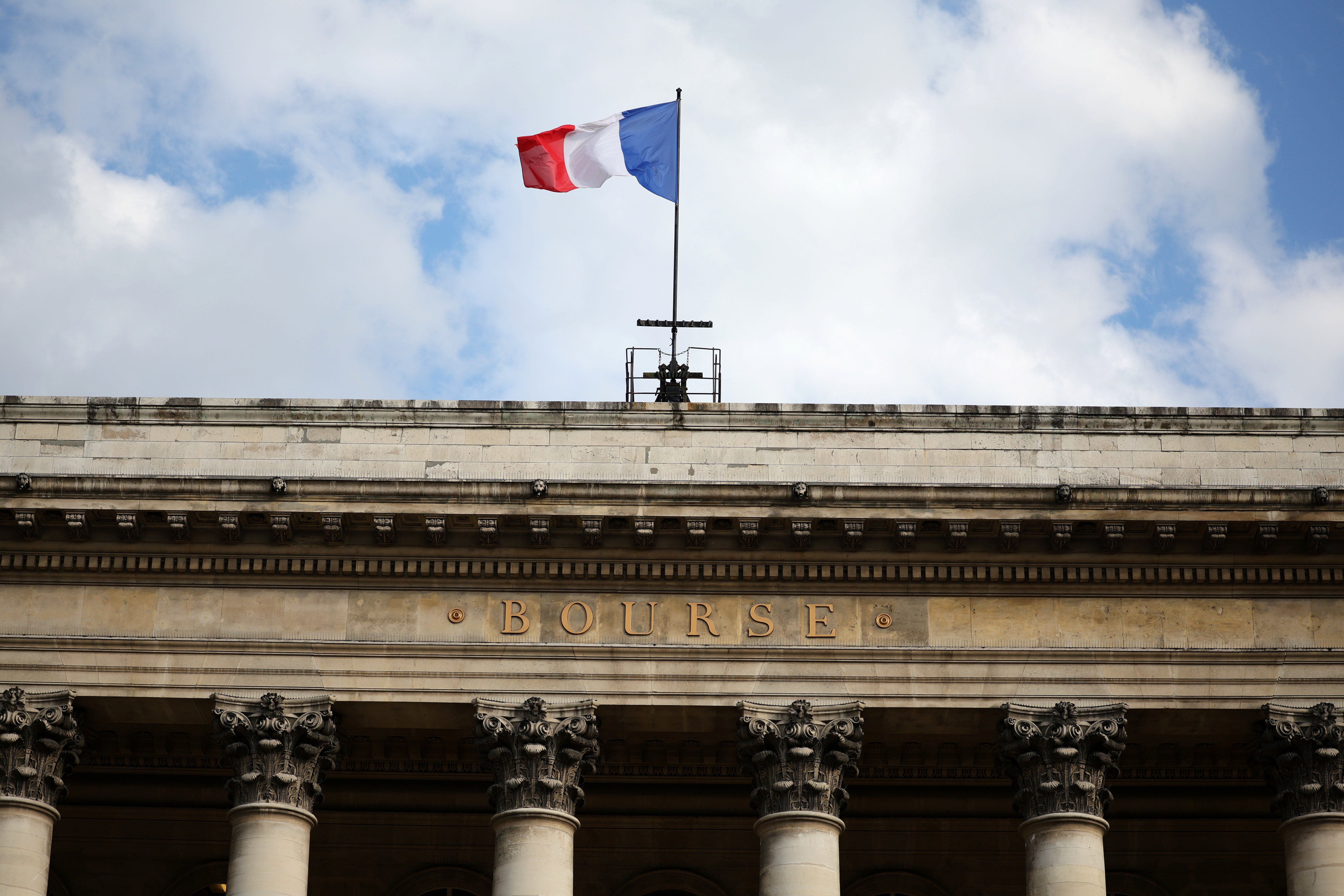 Les Bourses européennes commencent l'année sans entrain