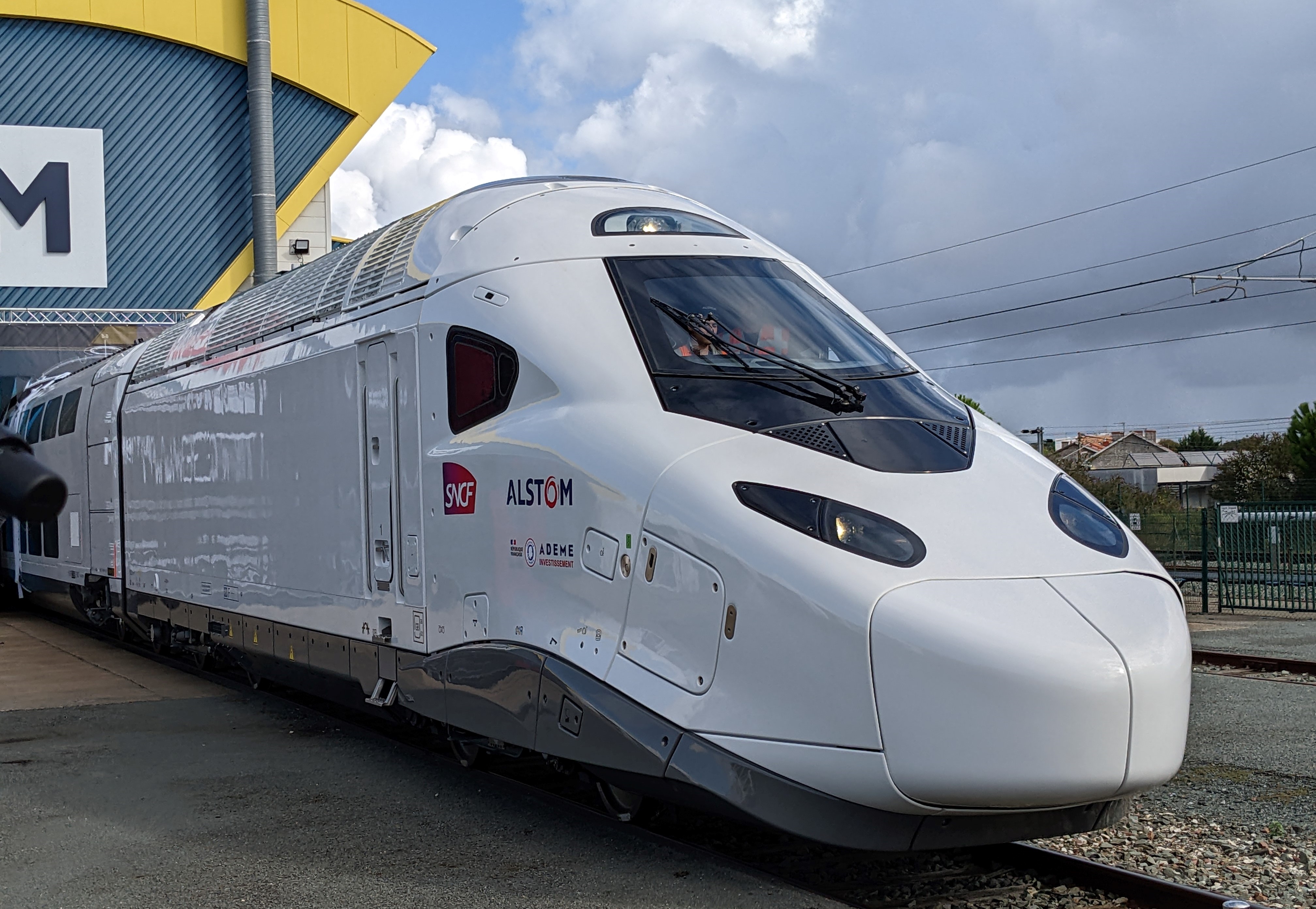 SNCF : les déboires d'Alstom ravivent les craintes d'un nouveau retard des TGV du futur
