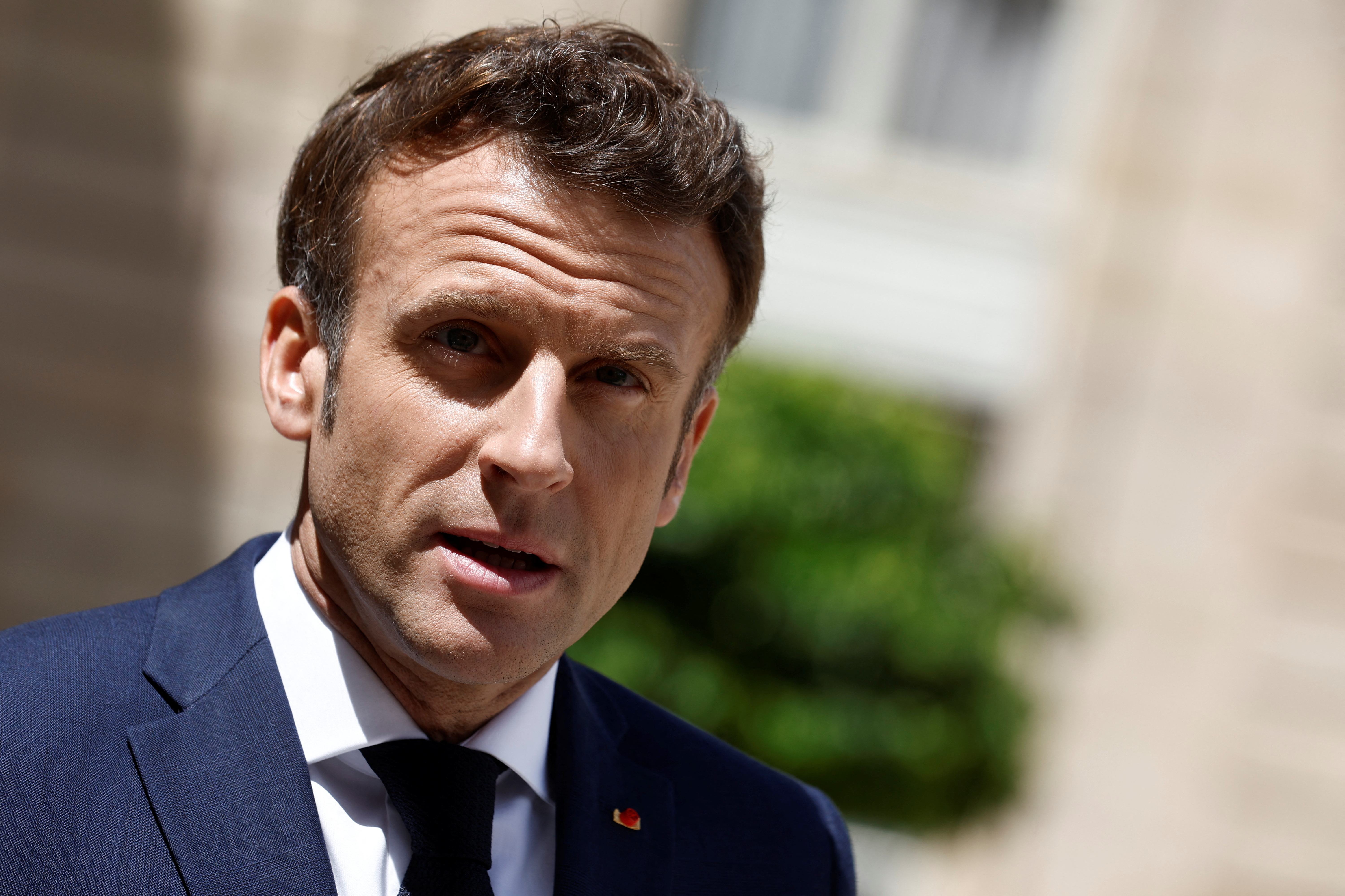 Retraite et plein emploi : la solution d'Emmanuel Macron pour boucler le budget 2023