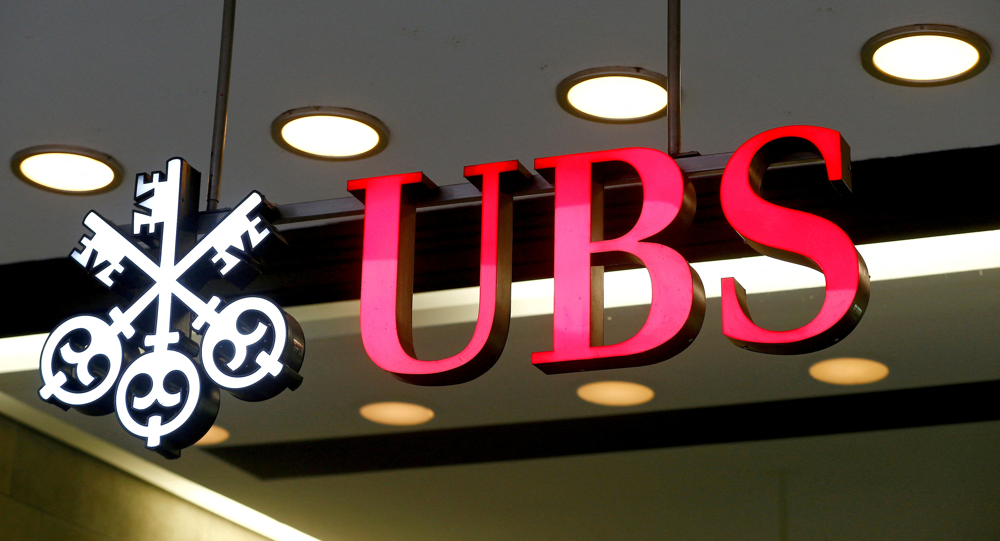 Allemagne : la banque UBS perquisitionnée dans le cadre d'une enquête sur un oligarque russe