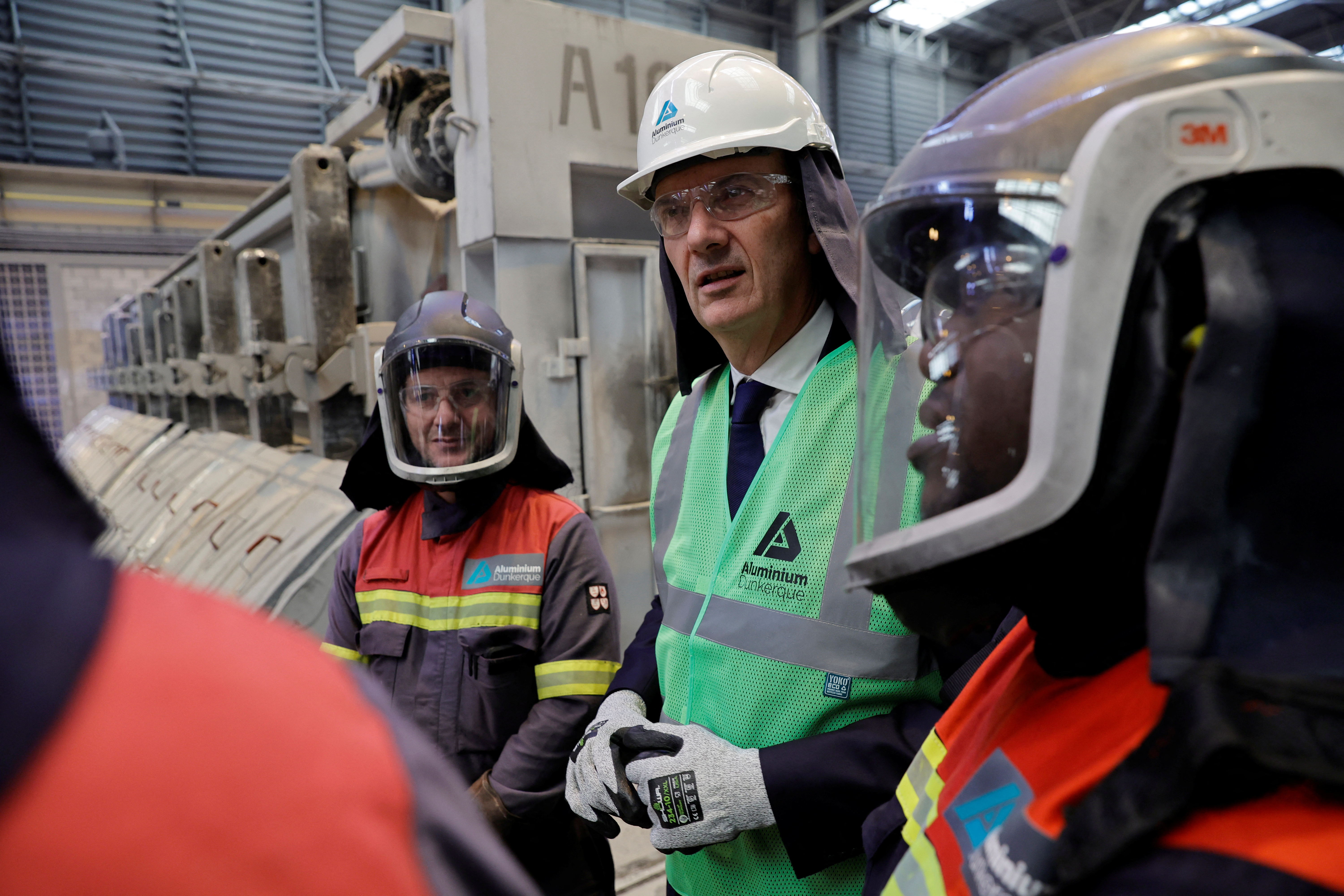 Flambée des prix de l'énergie : l'État va aider Aluminium Dunkerque à « passer l'hiver »
