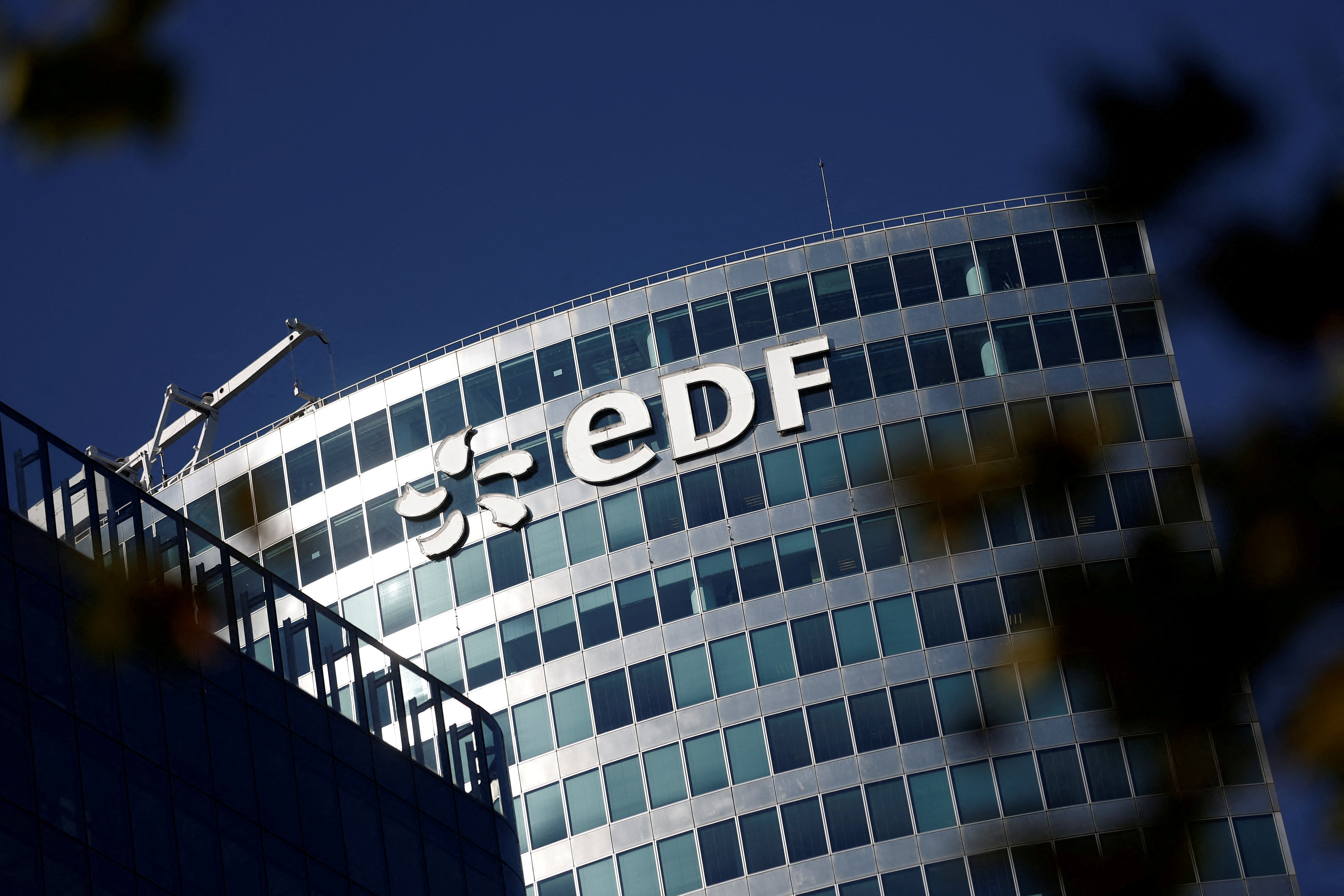 EDF lève trois milliards d'euros de dette