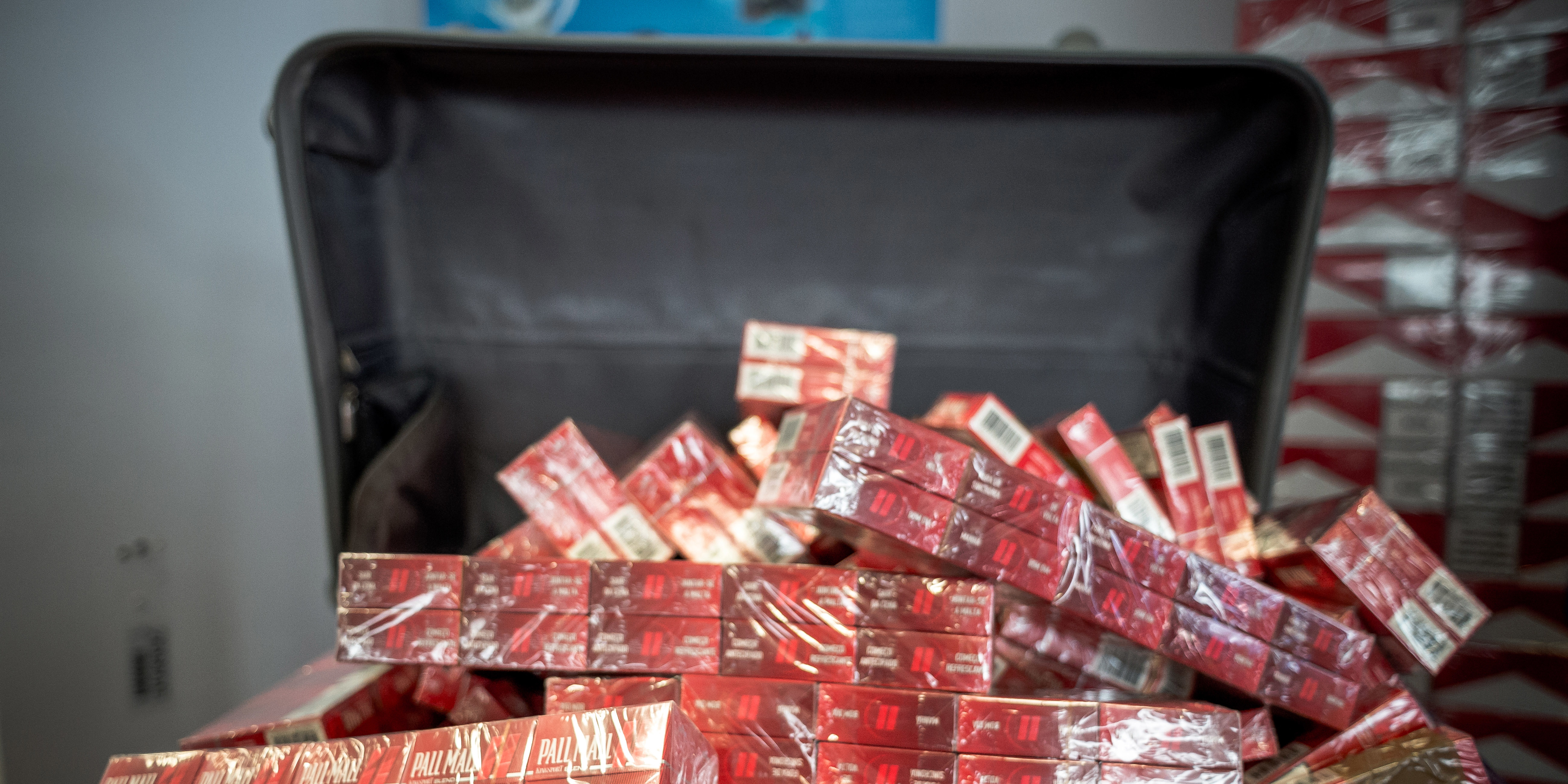 Contrebande: Gabriel Attal lance un nouveau plan pour lutter contre le trafic de cigarettes