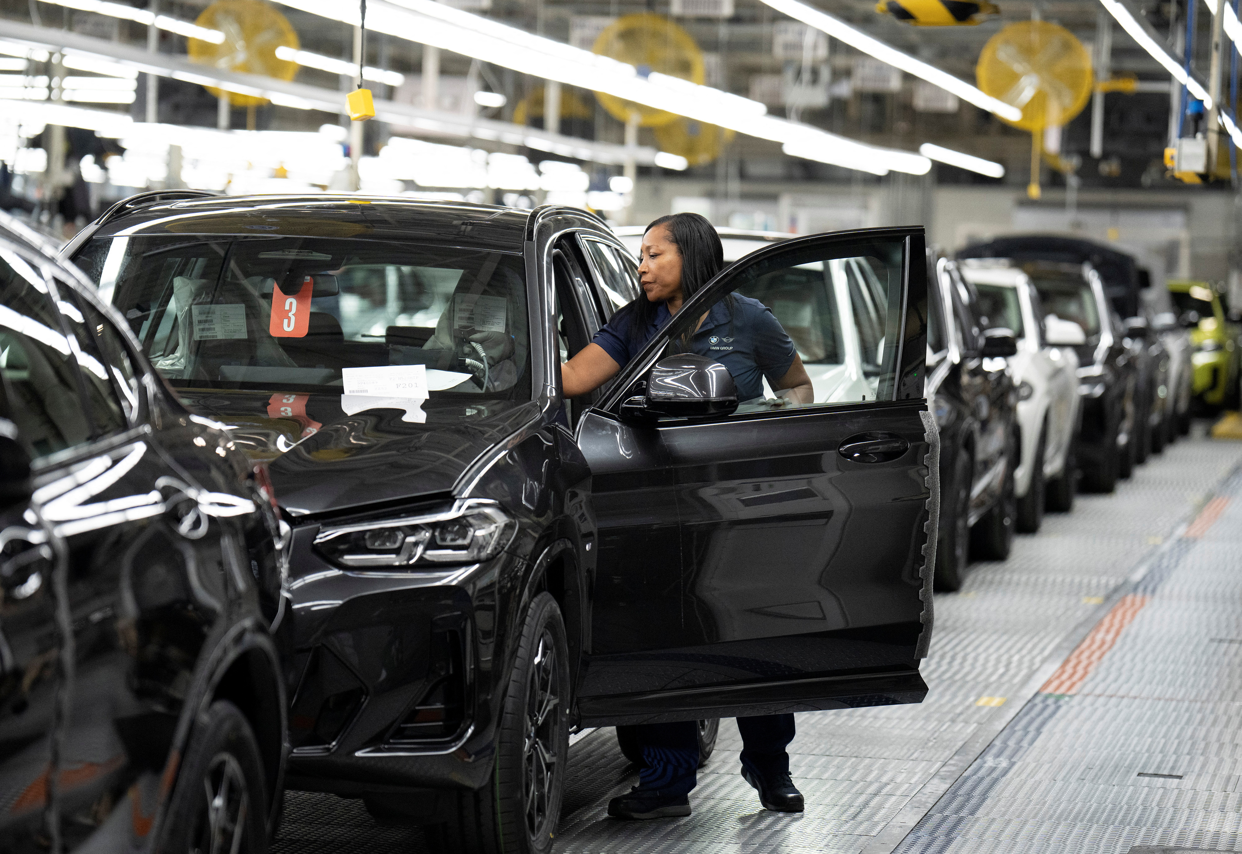 BMW : le bénéfice net en baisse au deuxième trimestre, les ventes en hausse grâce à l'électrique