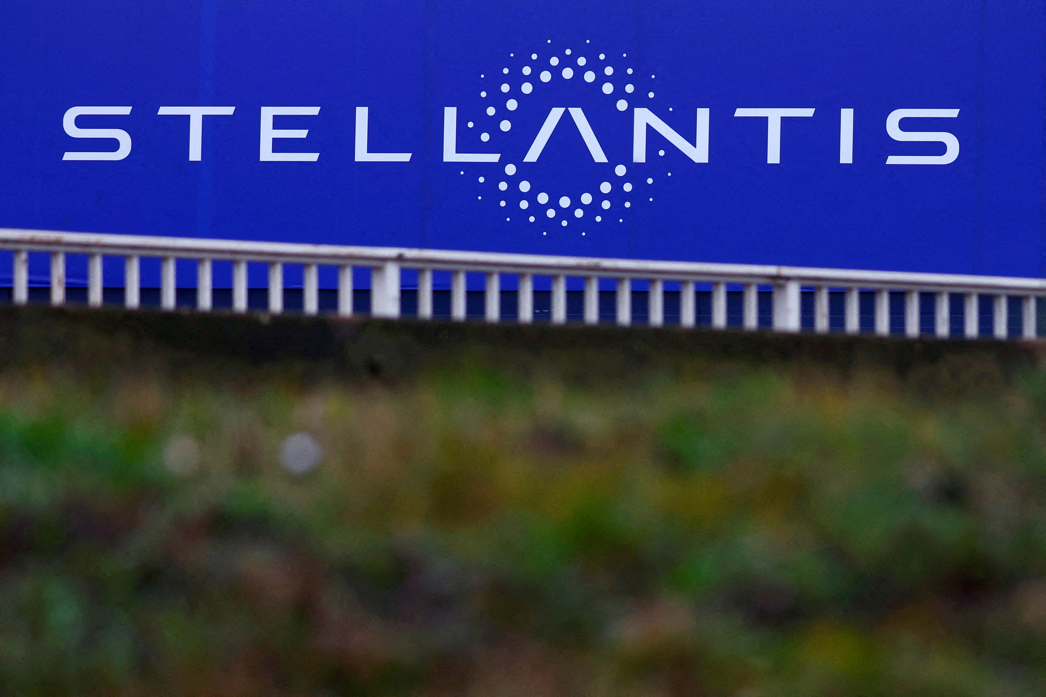 Stellantis va tester le « rétrofit » sur les véhicules utilitaires légers en vue d'une commercialisation en 2024