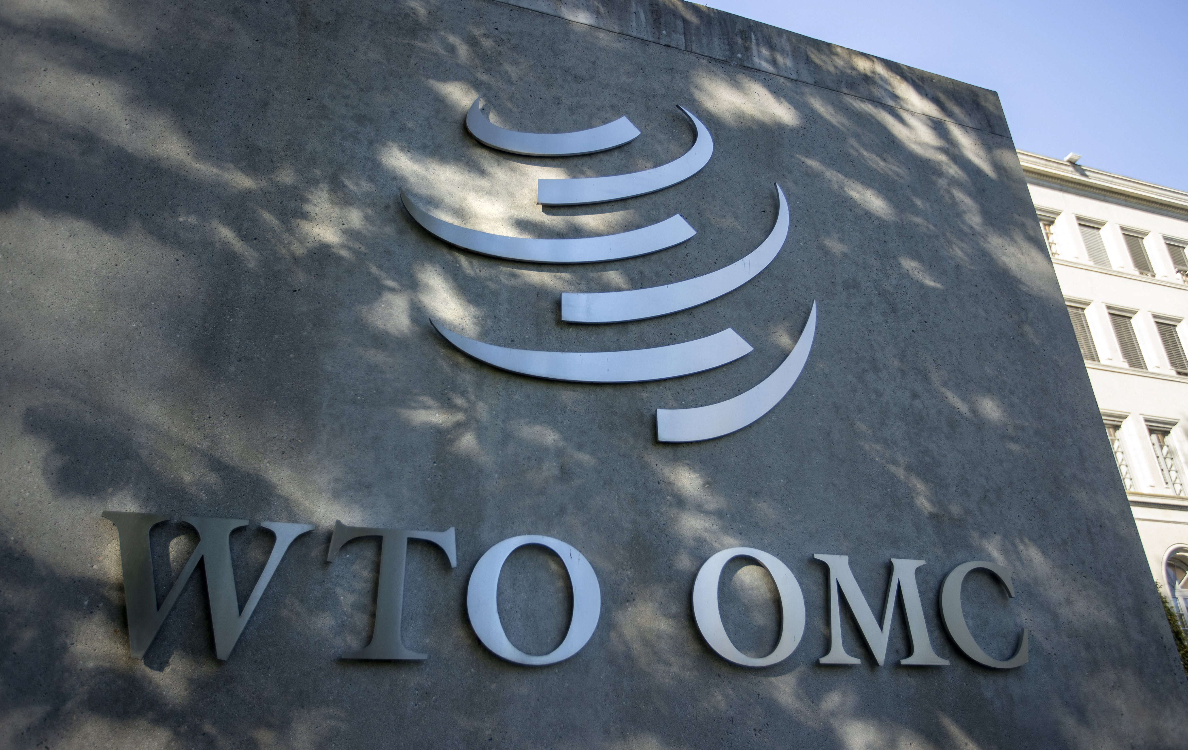 Commerce mondial : l'OMC réduit par deux sa prévision de croissance