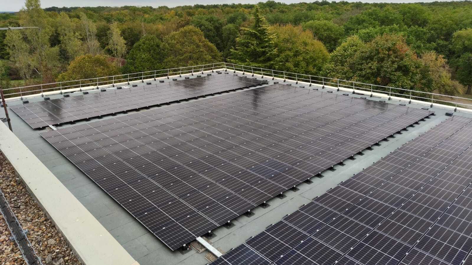Le Loir-et-Cher veut équiper une trentaine de bâtiments publics en panneaux photovoltaïques