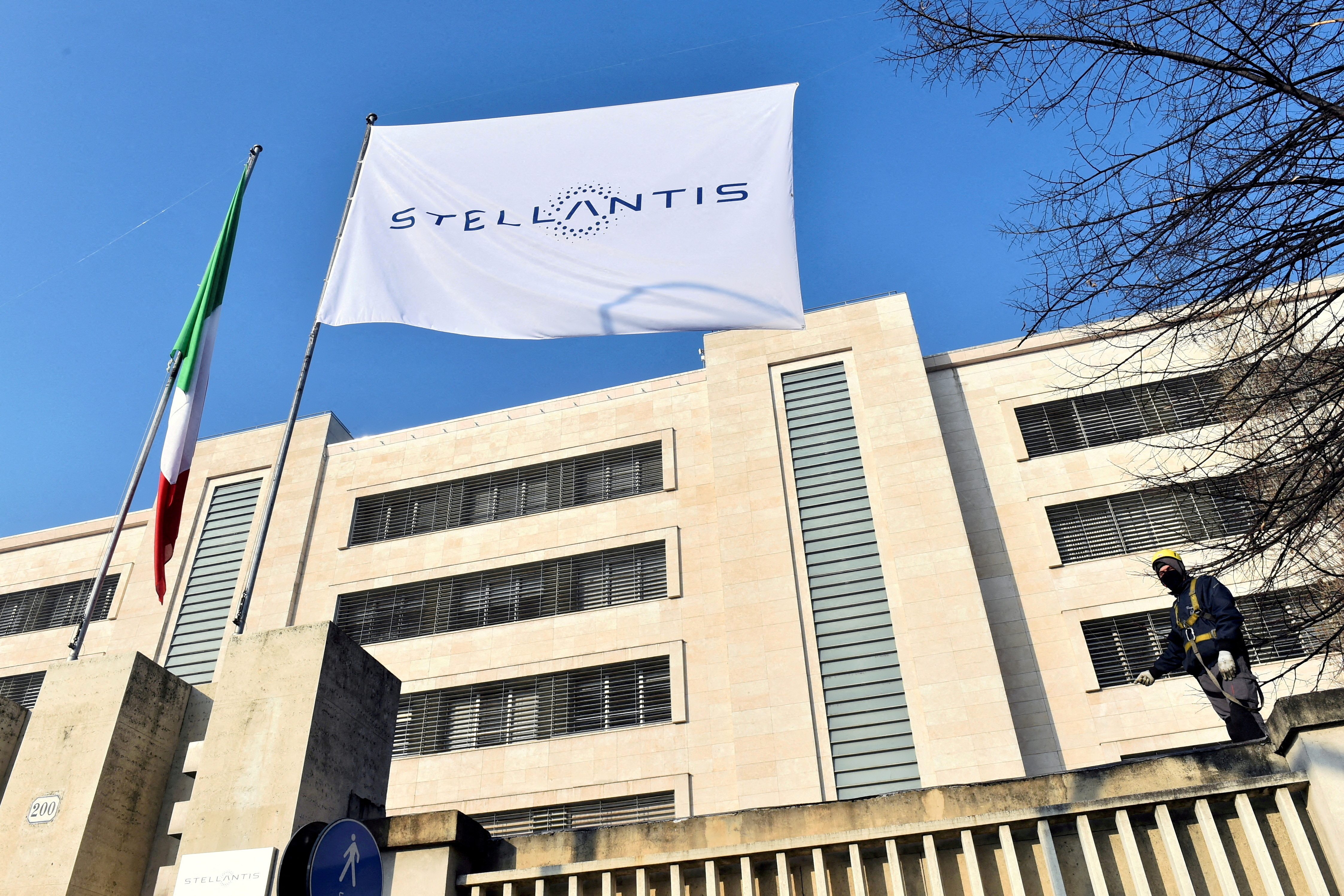 Stellantis veut entrer au capital de Symbio, leader de la mobilité hydrogène