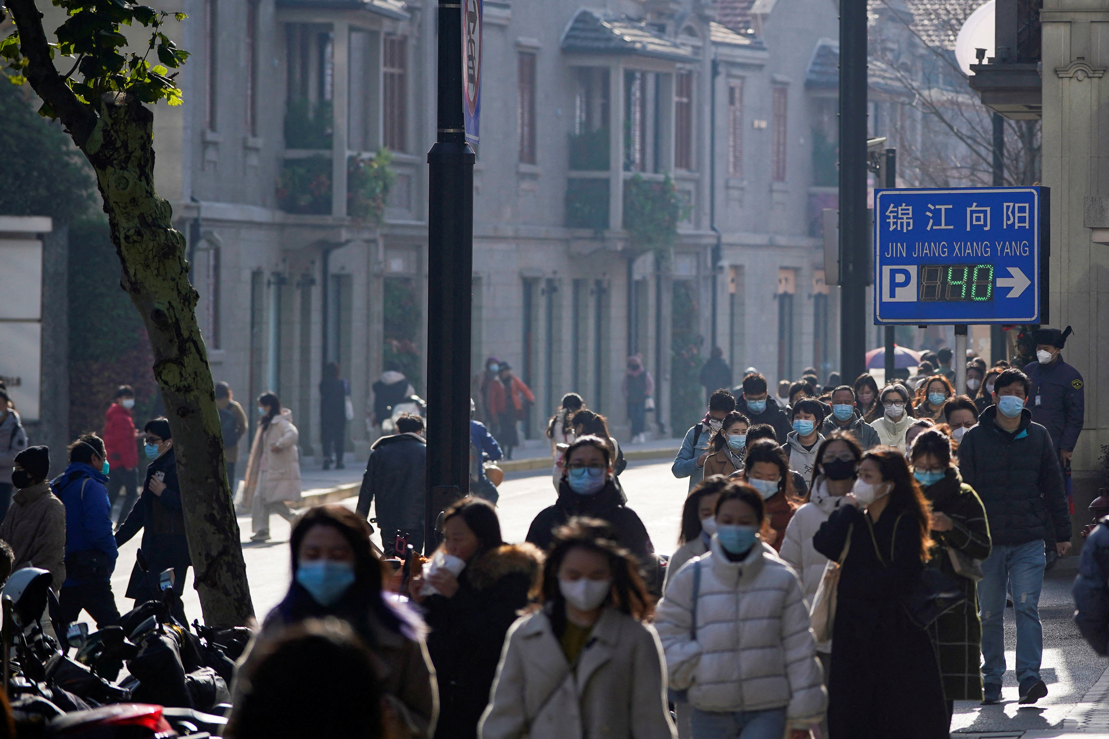 Covid : les contaminations explosent en Chine