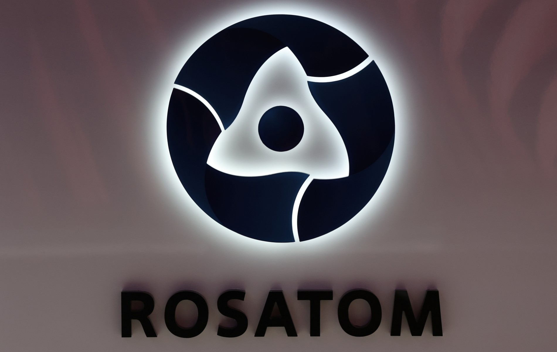 Construction d'une centrale nucléaire : le groupe russe Rosatom gagne son bras de fer en Finlande