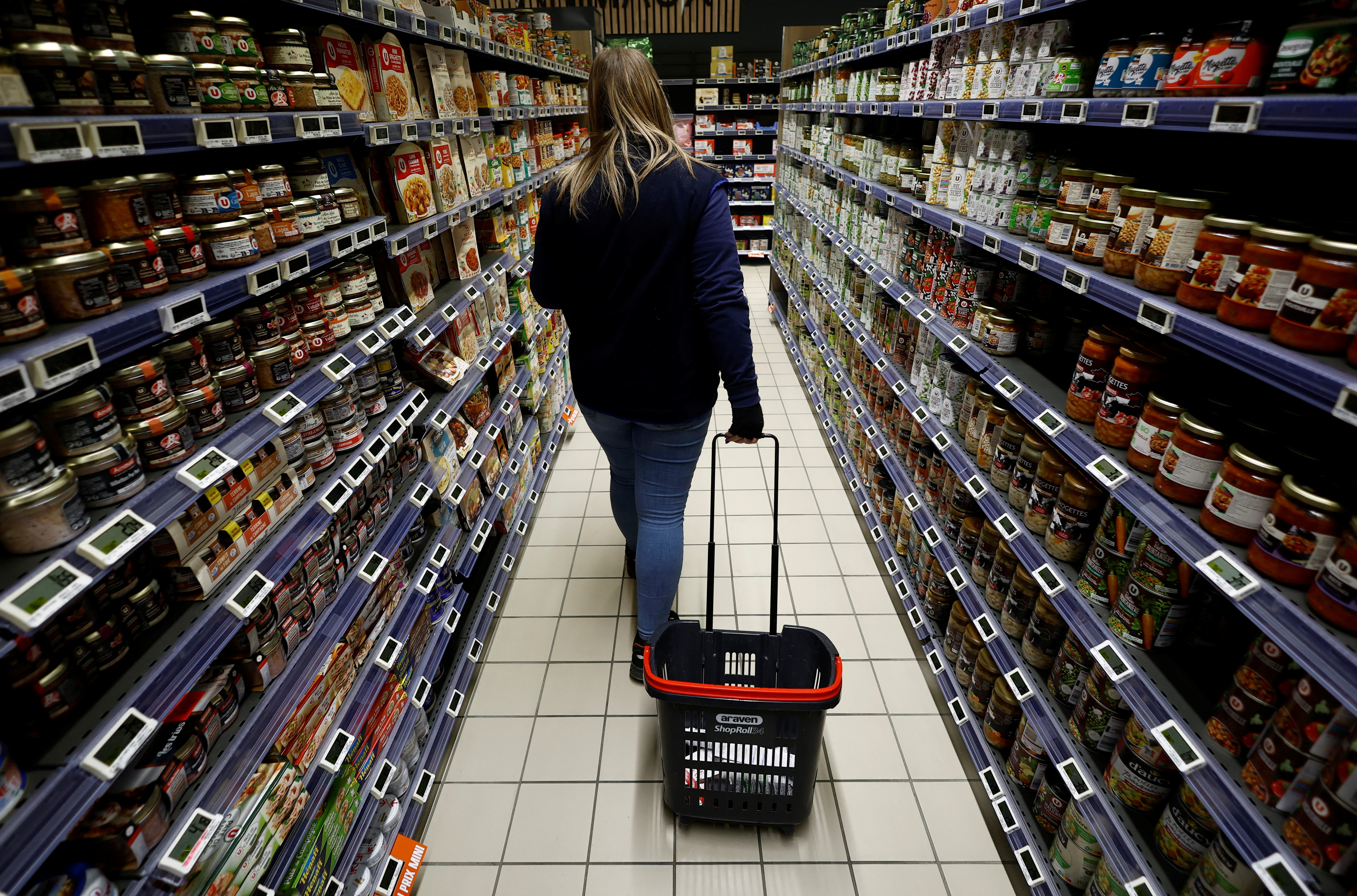 L'inflation ralentit en France en décembre à 5,9% sur un an