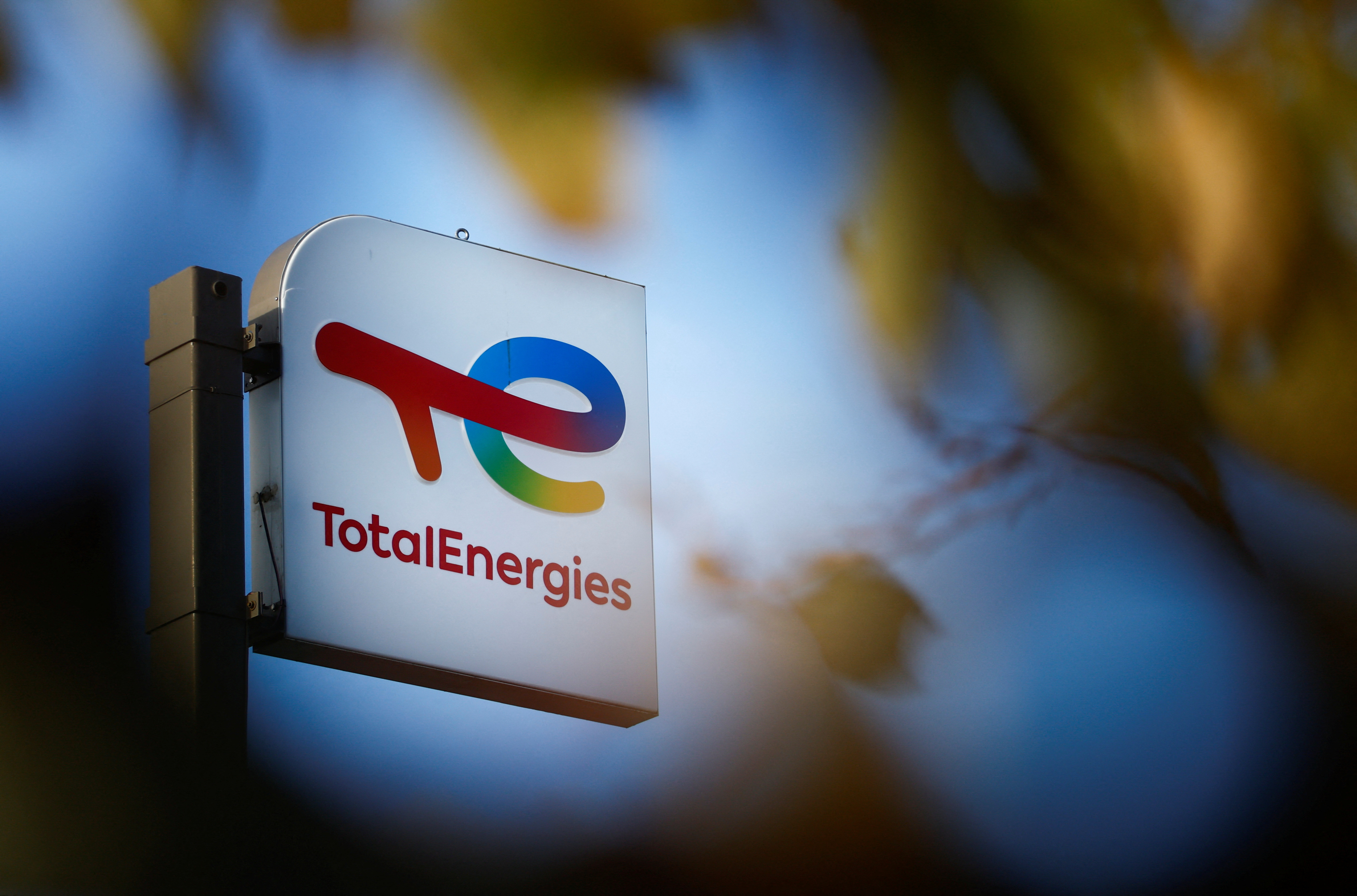 Electricité : TotalEnergies s'engage à revoir à la baisse les contrats des petites entreprises