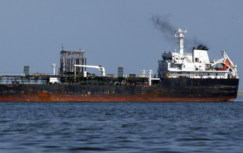 Tension en mer Rouge : après les missiles et les drones, les Houthis attaquent un tanker à l'aide d'un hydravion