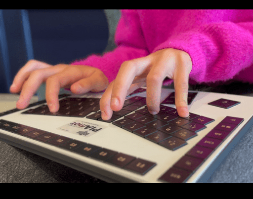 Le Piamot, ce clavier d'ordinateur qui écrit plus vite que son ombre