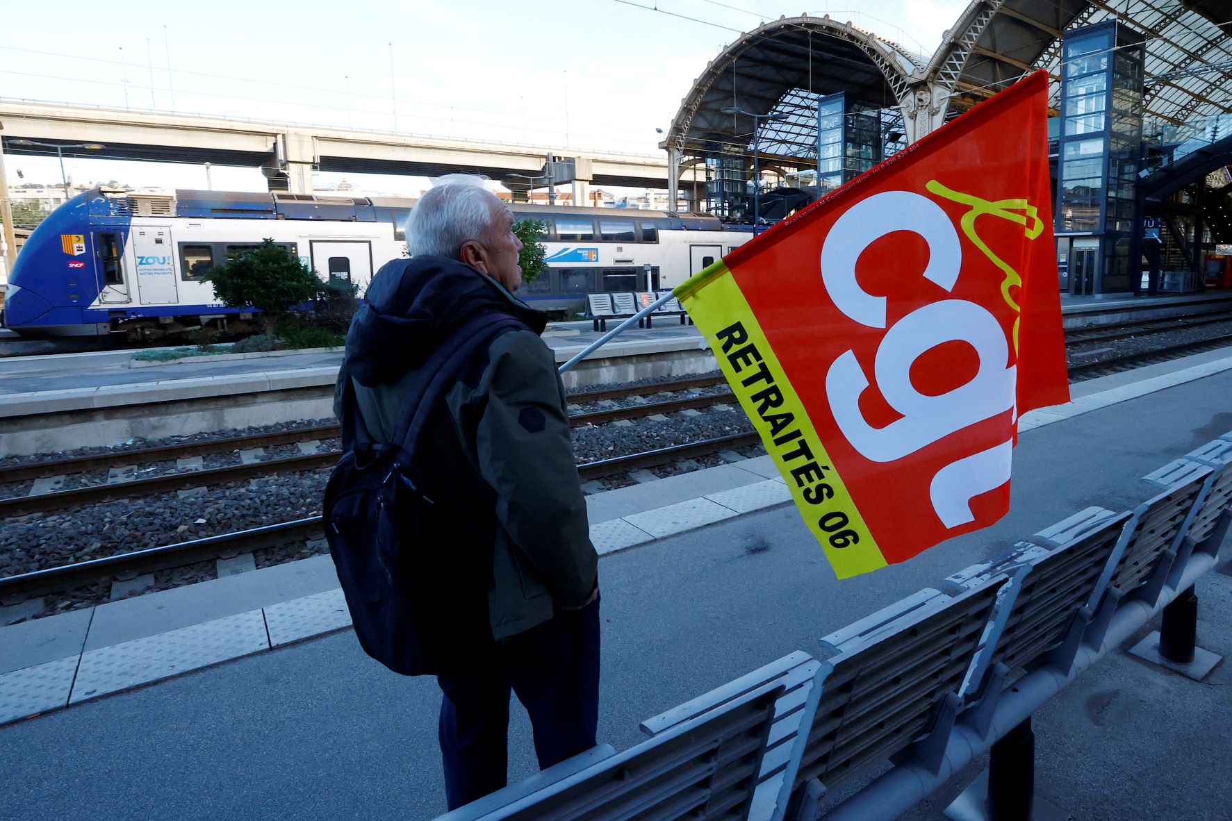 Grèves : les syndicats de la SNCF ne veulent pas perturber le trafic samedi