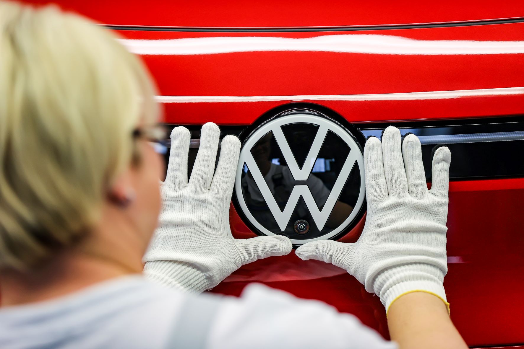 Volkswagen mise sur les véhicules d'occasion et les voitures de luxe