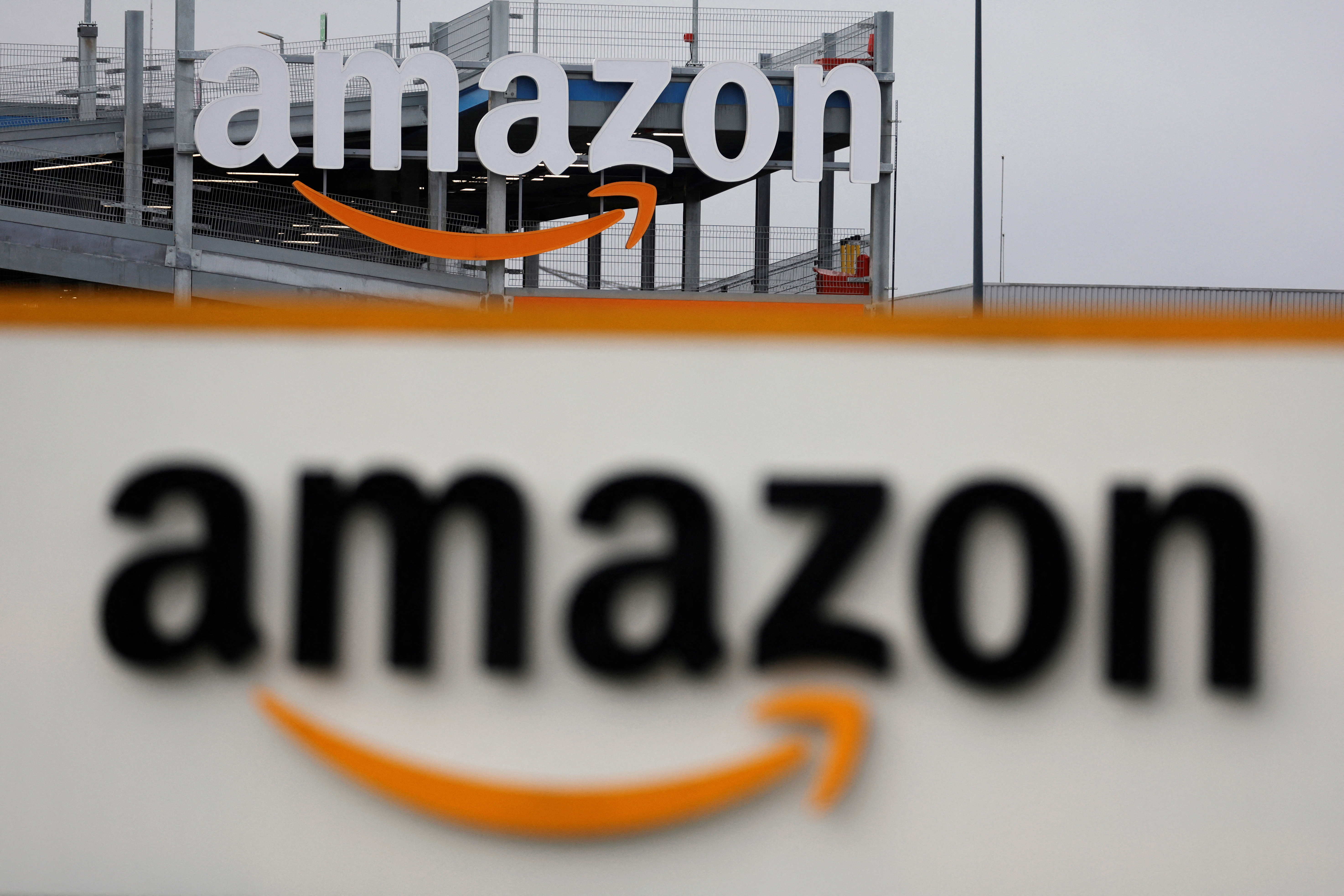 Après une première vague de licenciements, Amazon va supprimer 9.000 postes supplémentaires