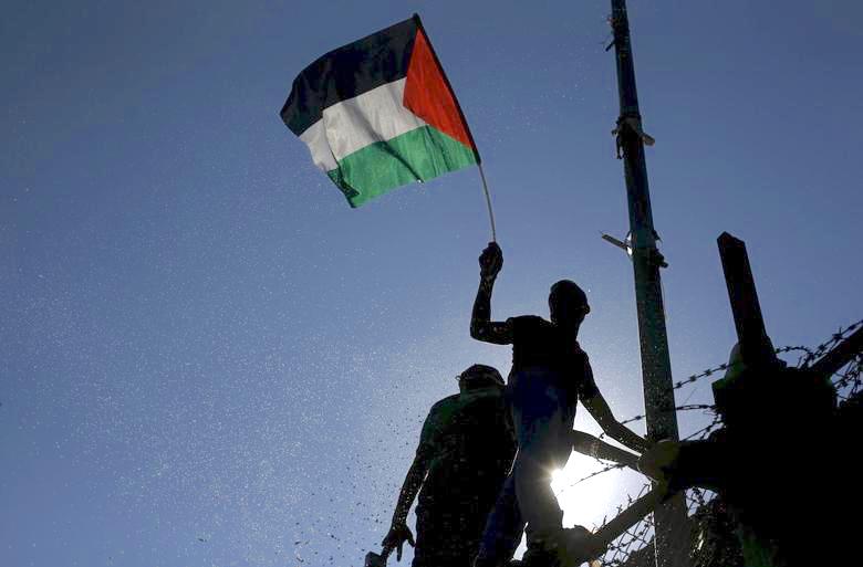 Guerre Israël-Hamas : les Palestiniens relancent la procédure pour devenir État membre de l'ONU, une démarche incertaine