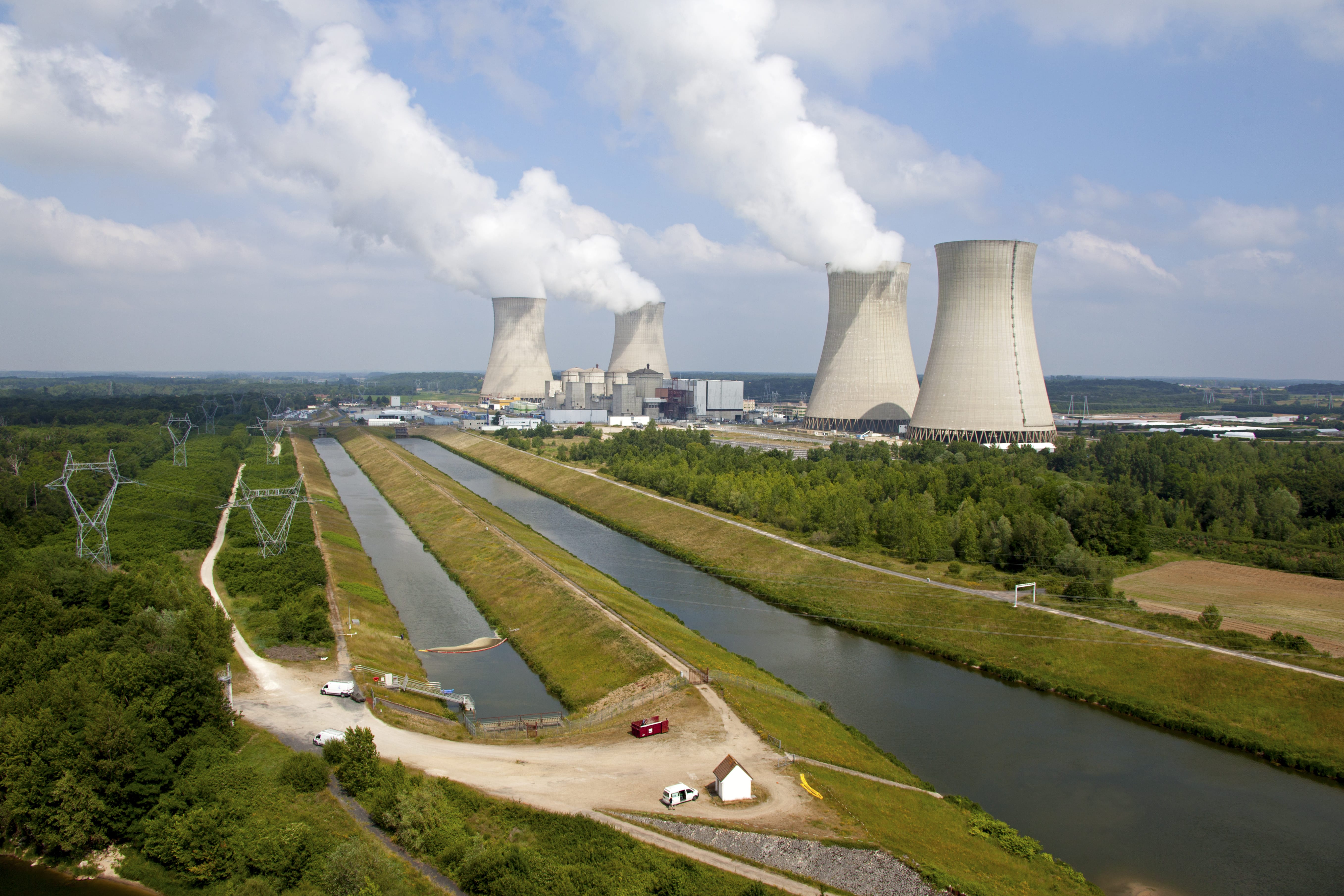 Nucléaire : l'Etat choisit la centrale de Bugey dans l'Ain pour la construction de deux nouveaux EPR2