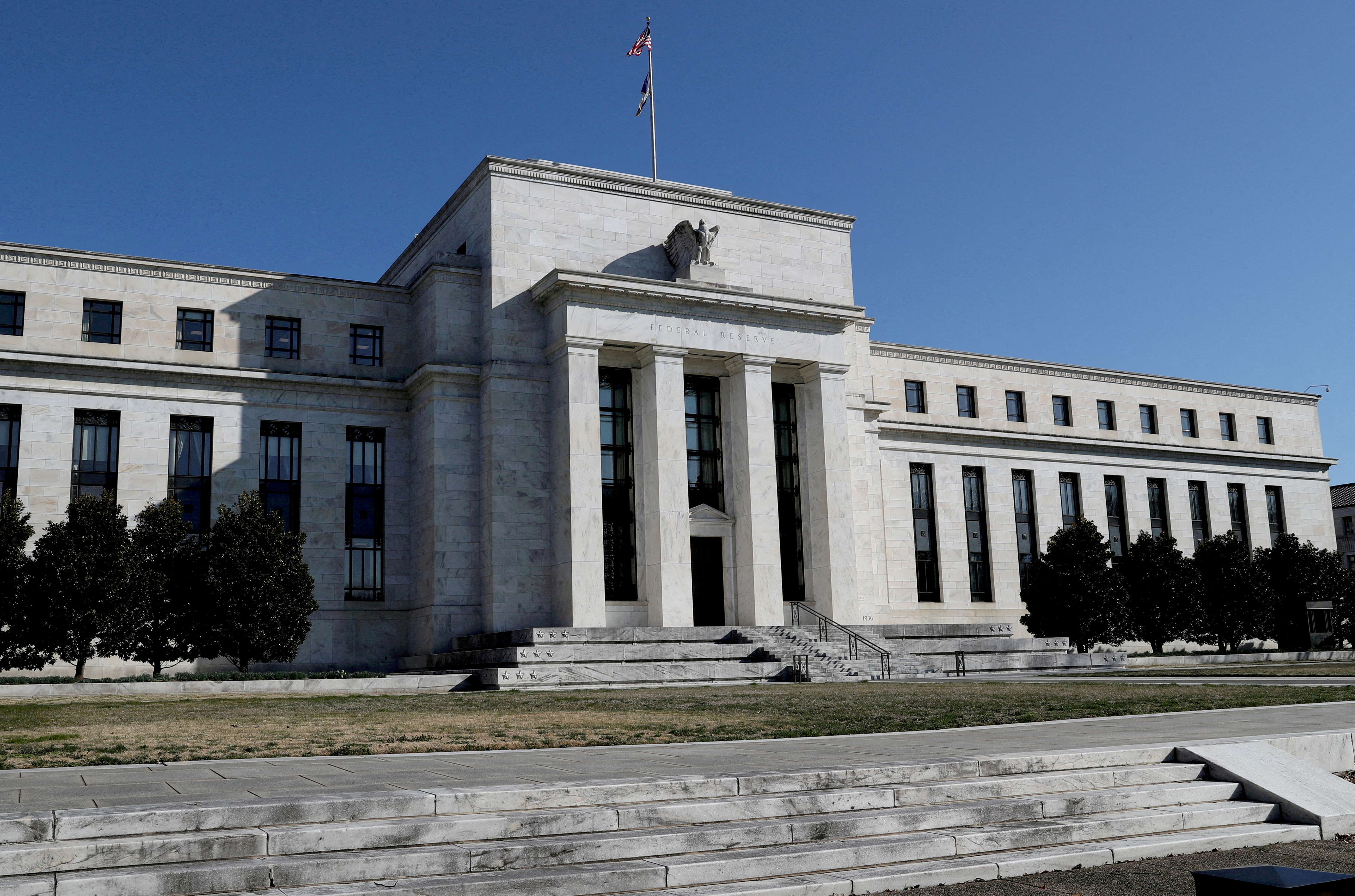 Etats-Unis : la Fed relève encore ses taux mais n'exclut pas une pause dans sa politique monétaire