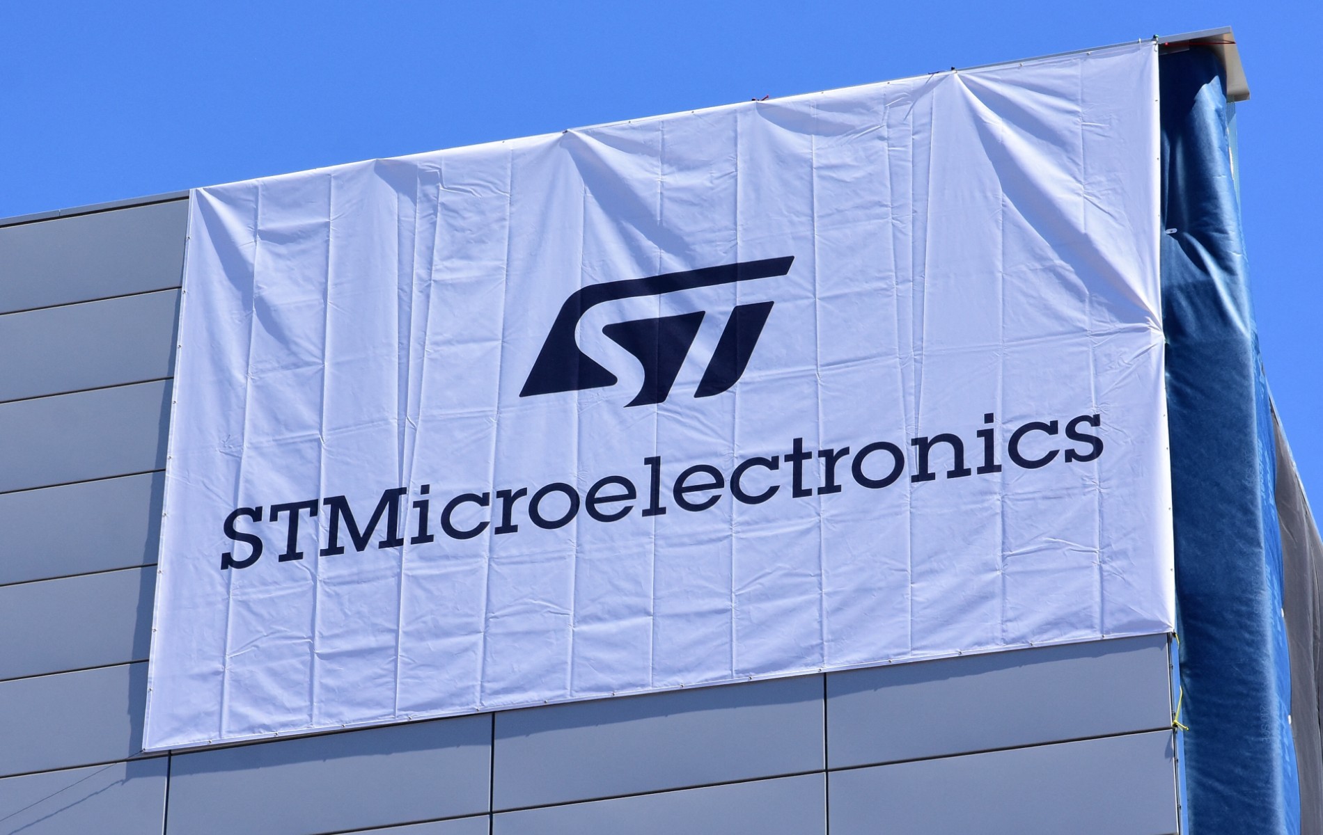 Isère : STMicroelectronics mis en demeure de « respecter ses obligations environnementales »