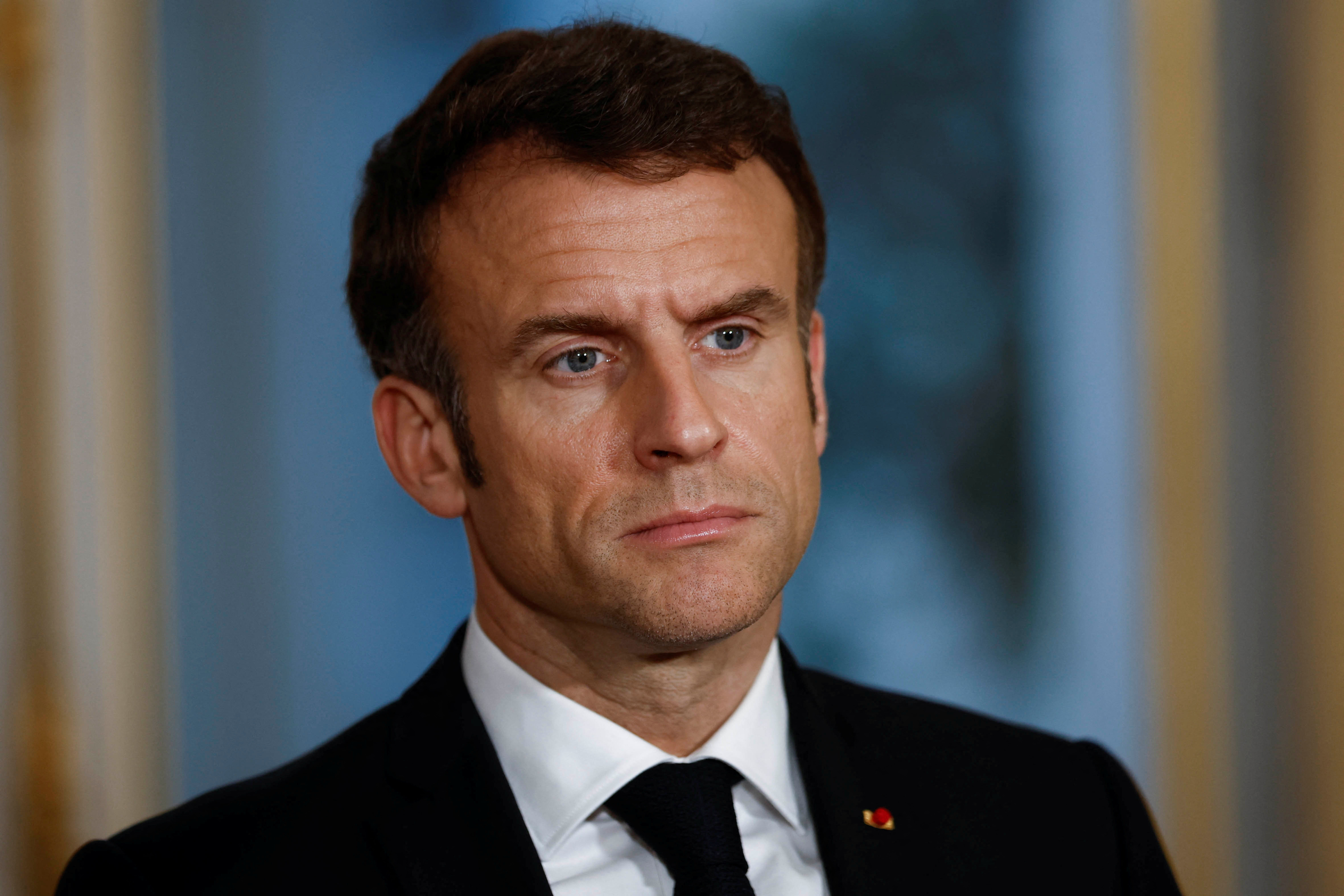 Retraites : Macron veut rassurer les syndicats dans l'attente du Conseil constitutionnel