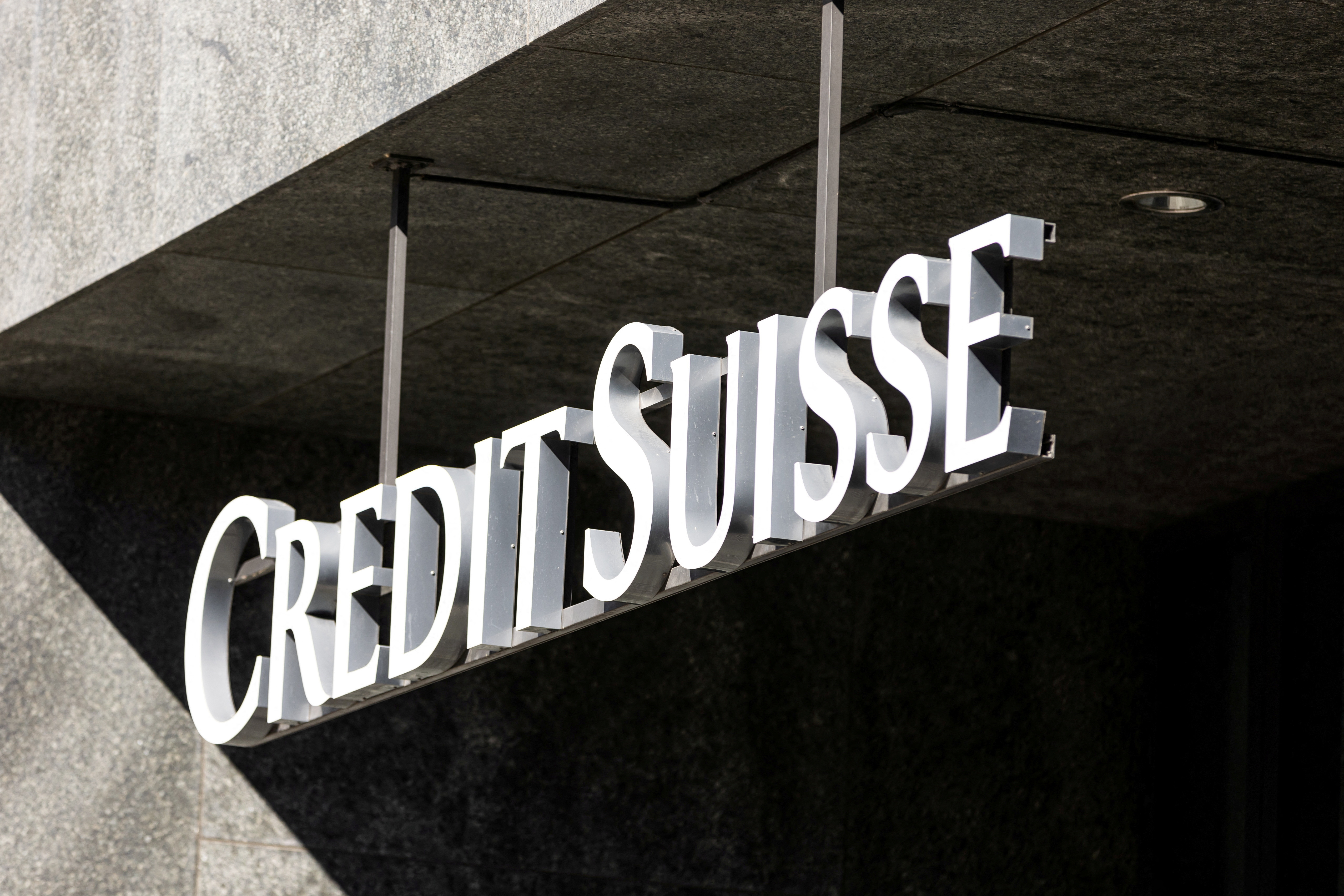 Credit Suisse a enregistré 61,2 milliards de francs suisses de sorties de capitaux au premier trimestre