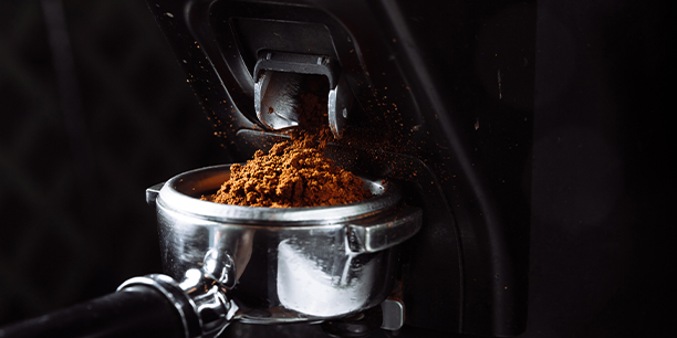 Les meilleures machines à café automatiques avec broyeur à grains