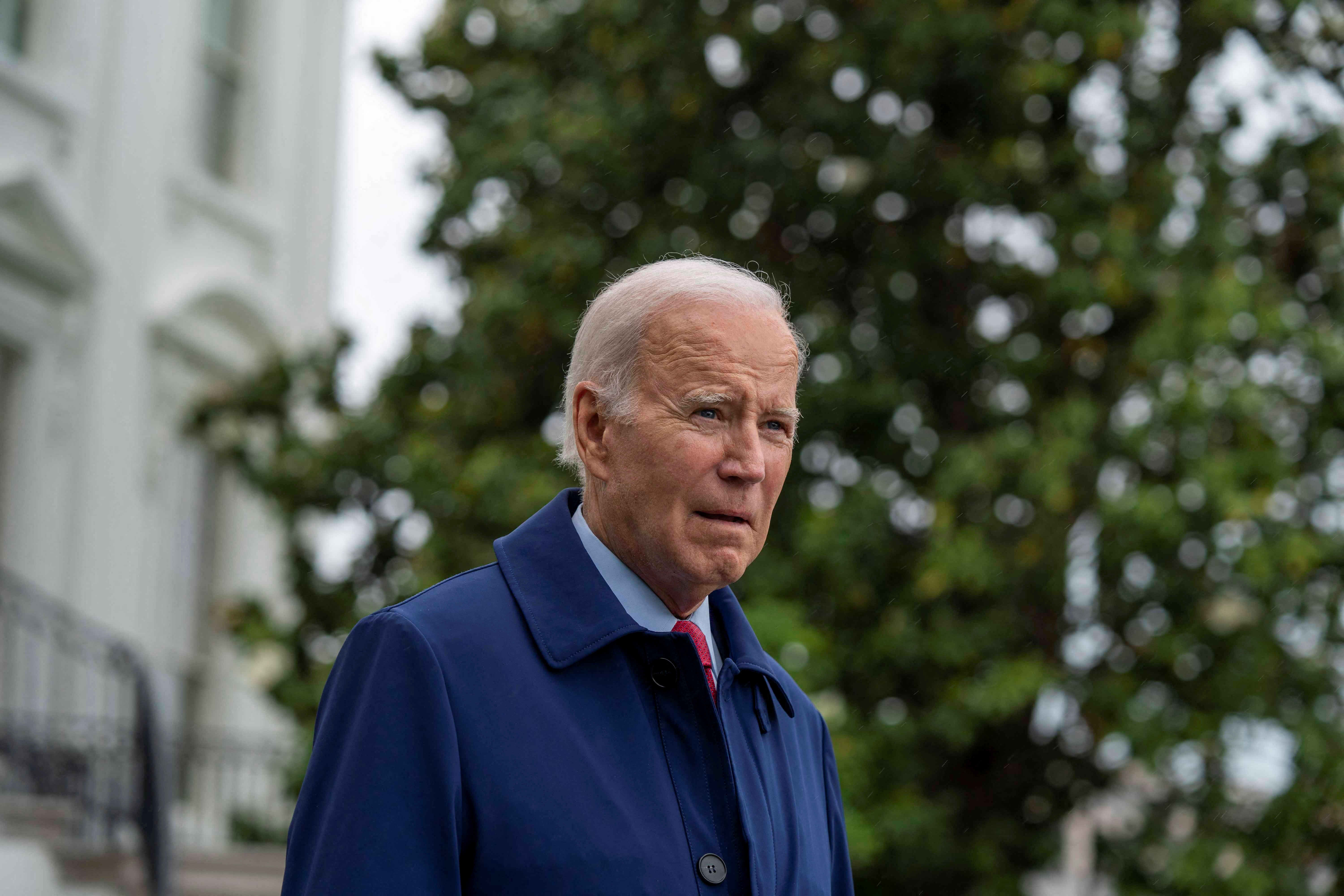 Après la visite jugée constructive en Chine d'Antony Blinken, Joe Biden qualifie Xi Jinping de « dictateur »
