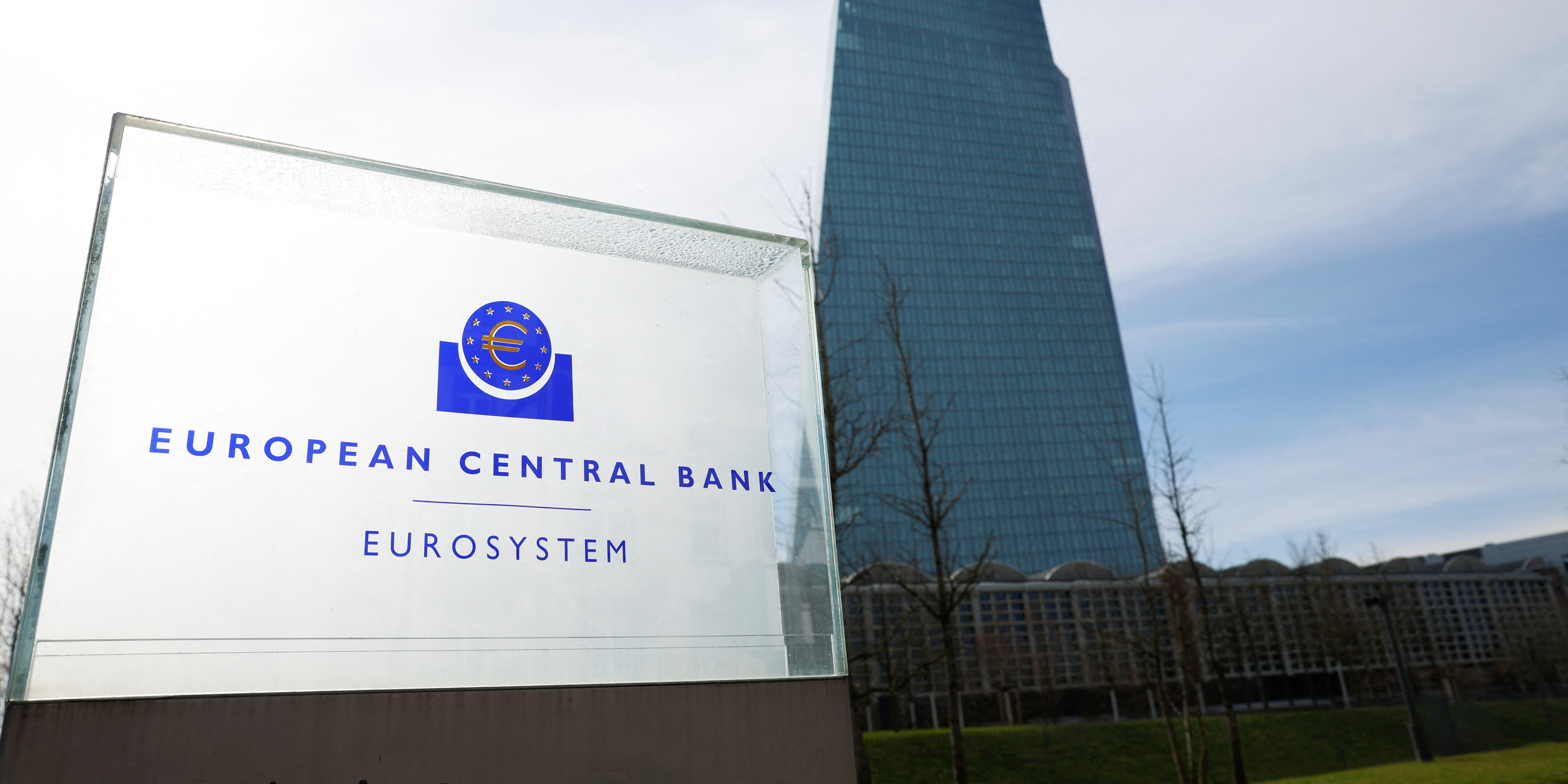 Malgré une baisse en mai, la BCE juge l'inflation encore trop élevée