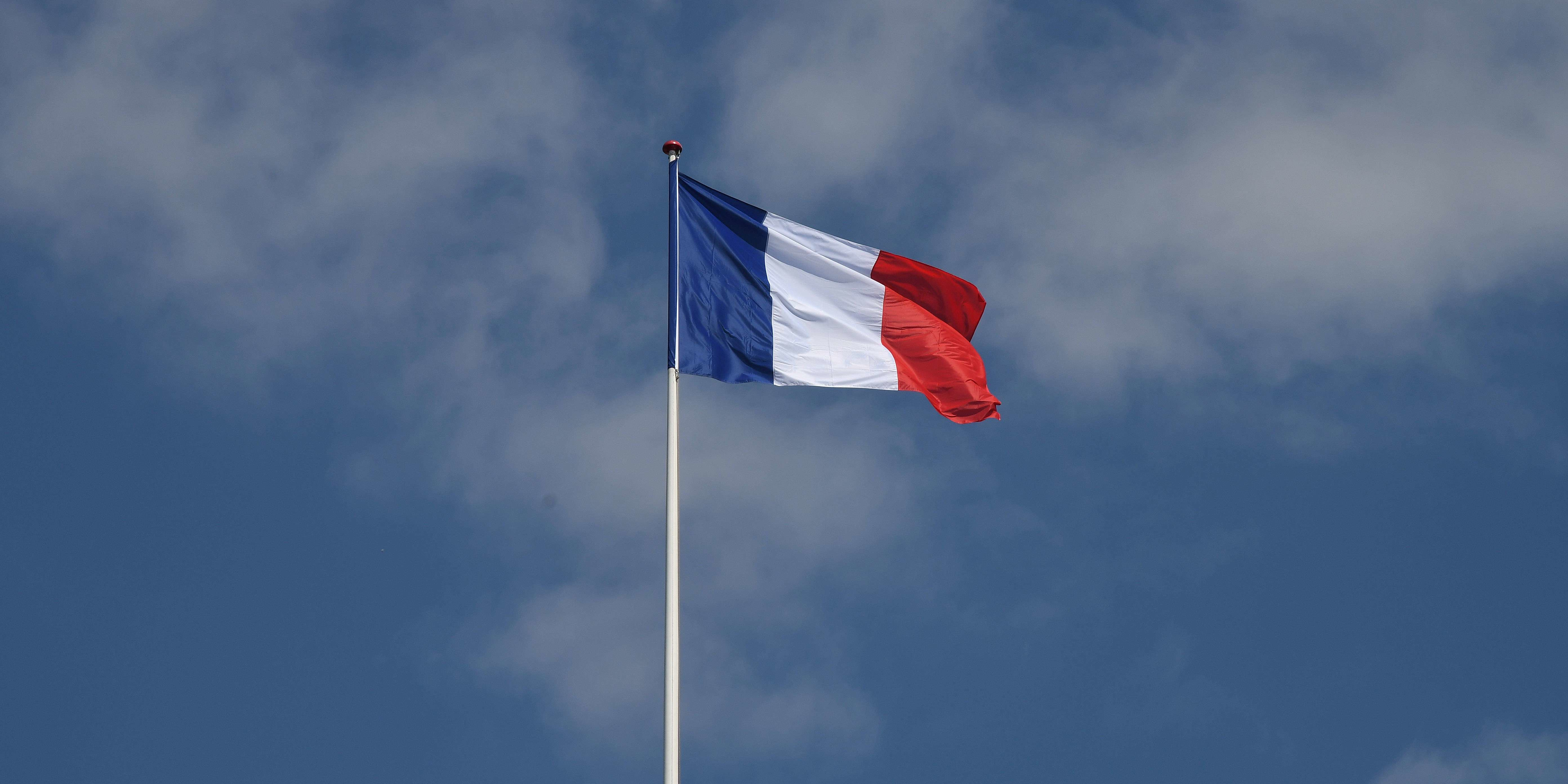 Dette : une dégradation de la note de la France par S&P coûterait-elle cher ?