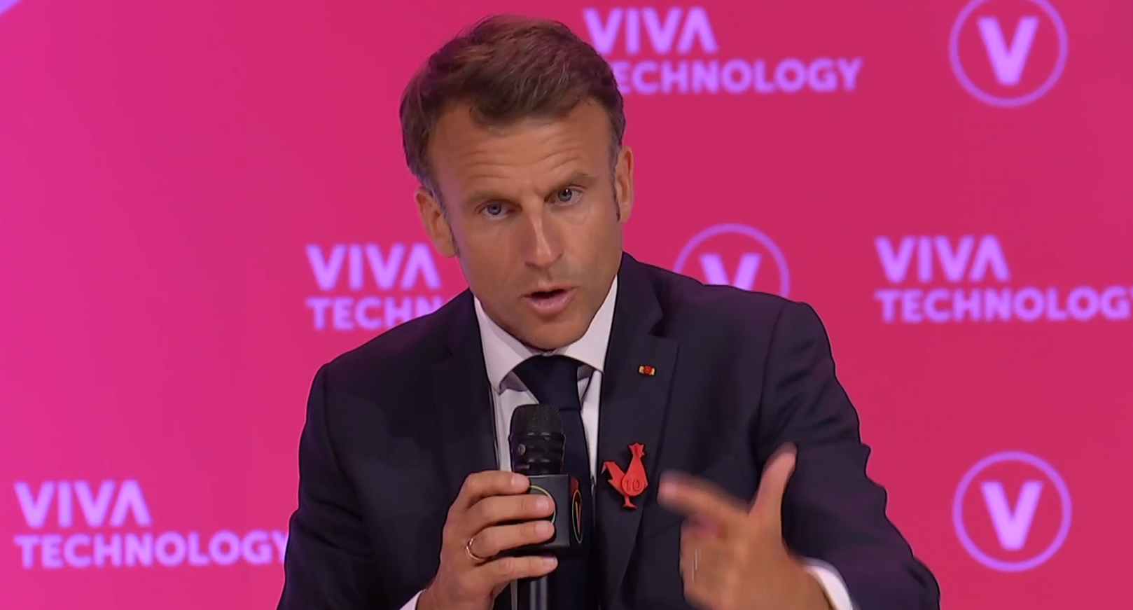 Plan « Tibi 2 » : Macron obtient 7 milliards d'euros des bancassureurs pour financer la tech