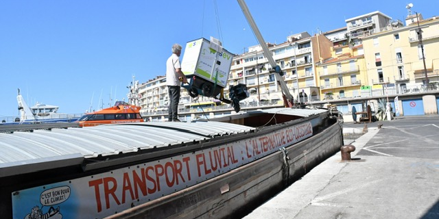 Le modèle de livraisons par voie fluviale et vélo-cargo expérimenté à Sète a-t-il un avenir ?
