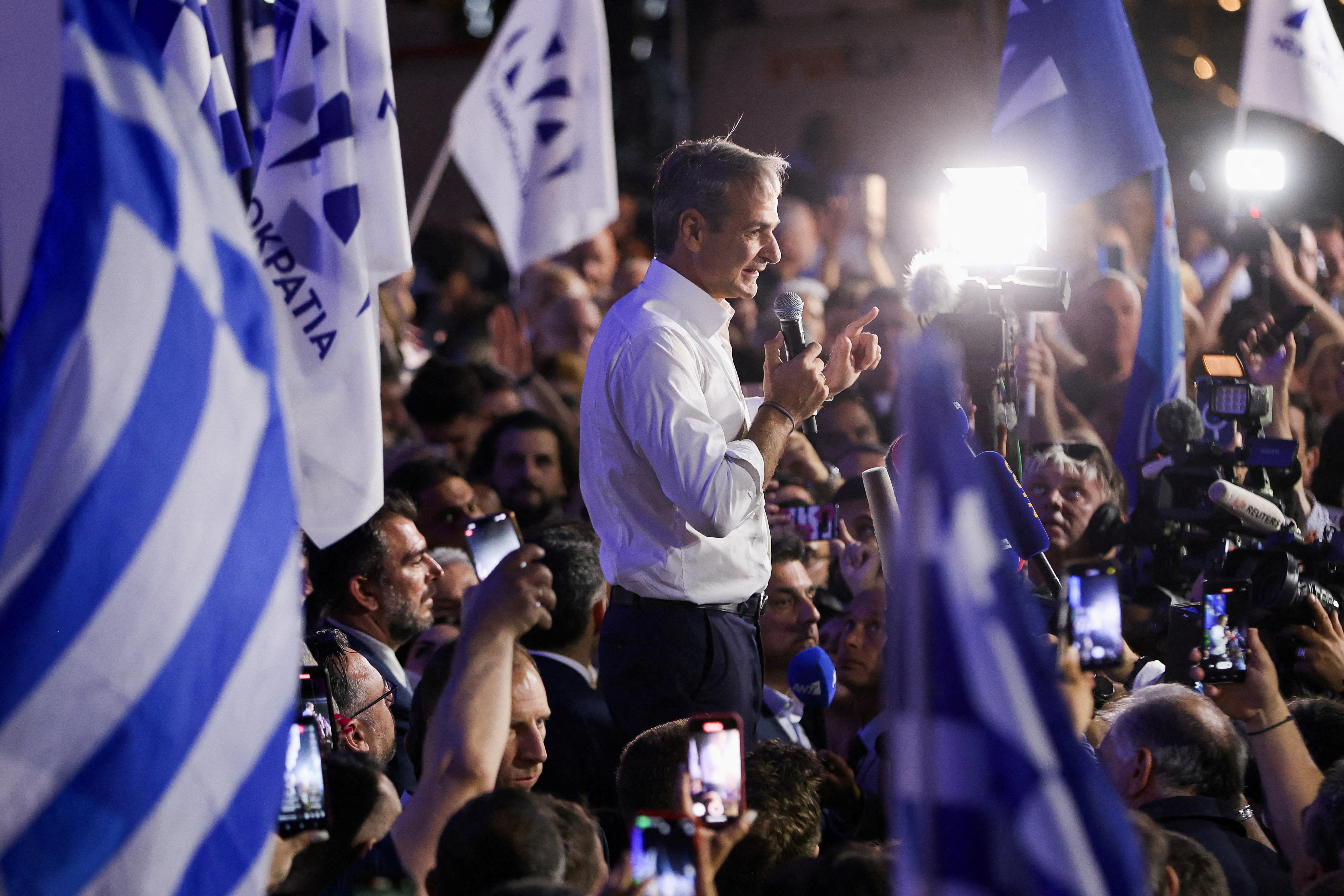 Grèce : Mitsotakis entame son second mandat, ces défis qui l'attendent