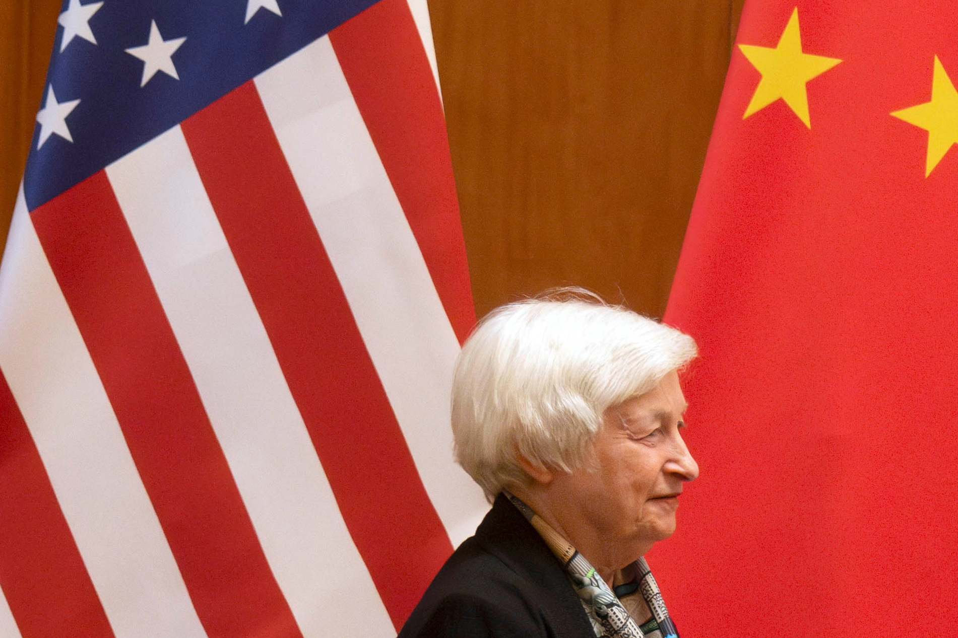 En Chine, la secrétaire américaine au Trésor va mettre sur la table les « déloyales pratiques commerciales » de Pékin