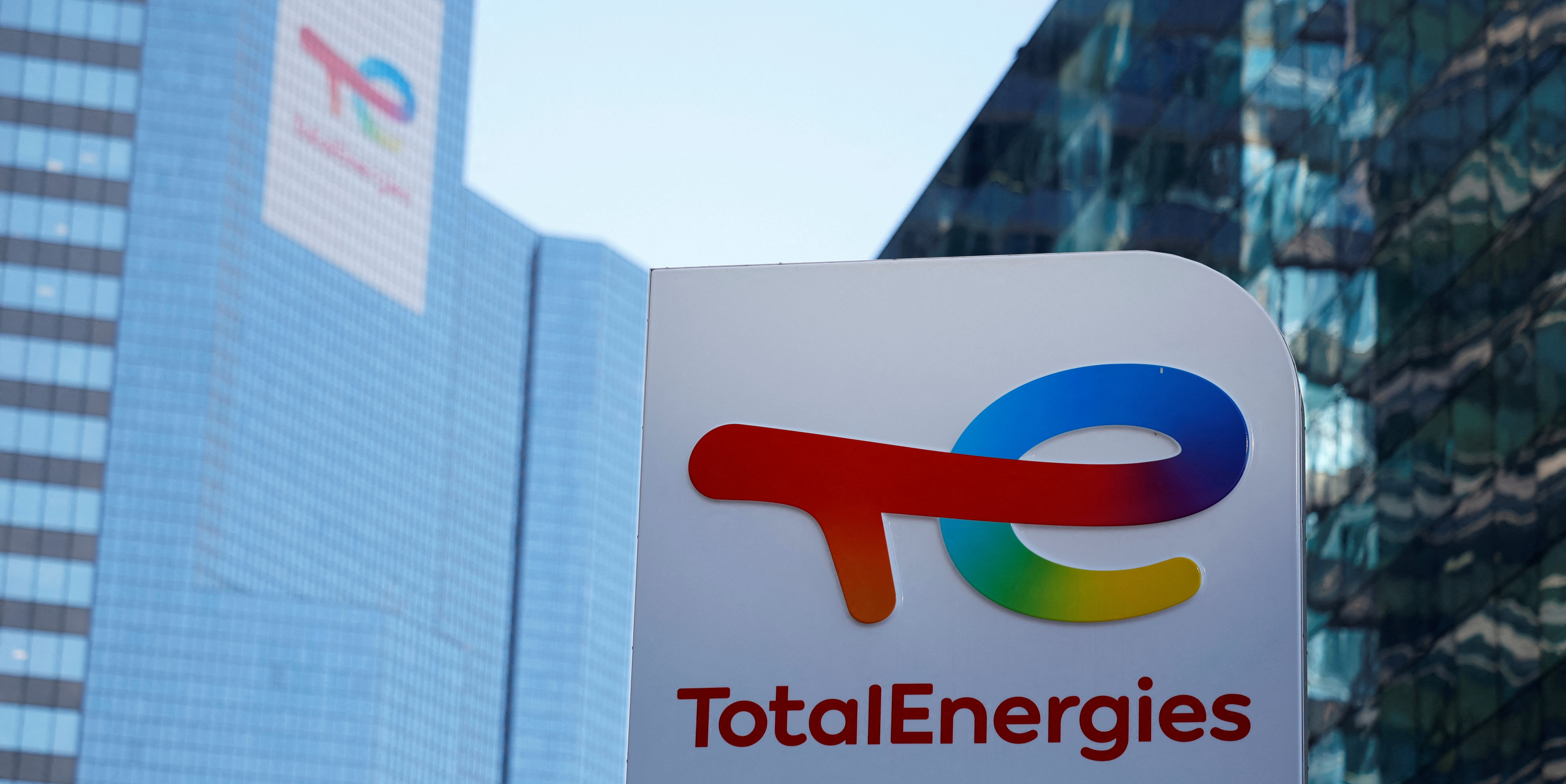 TotalEnergies rachète 100% de sa filiale renouvelable Total Eren