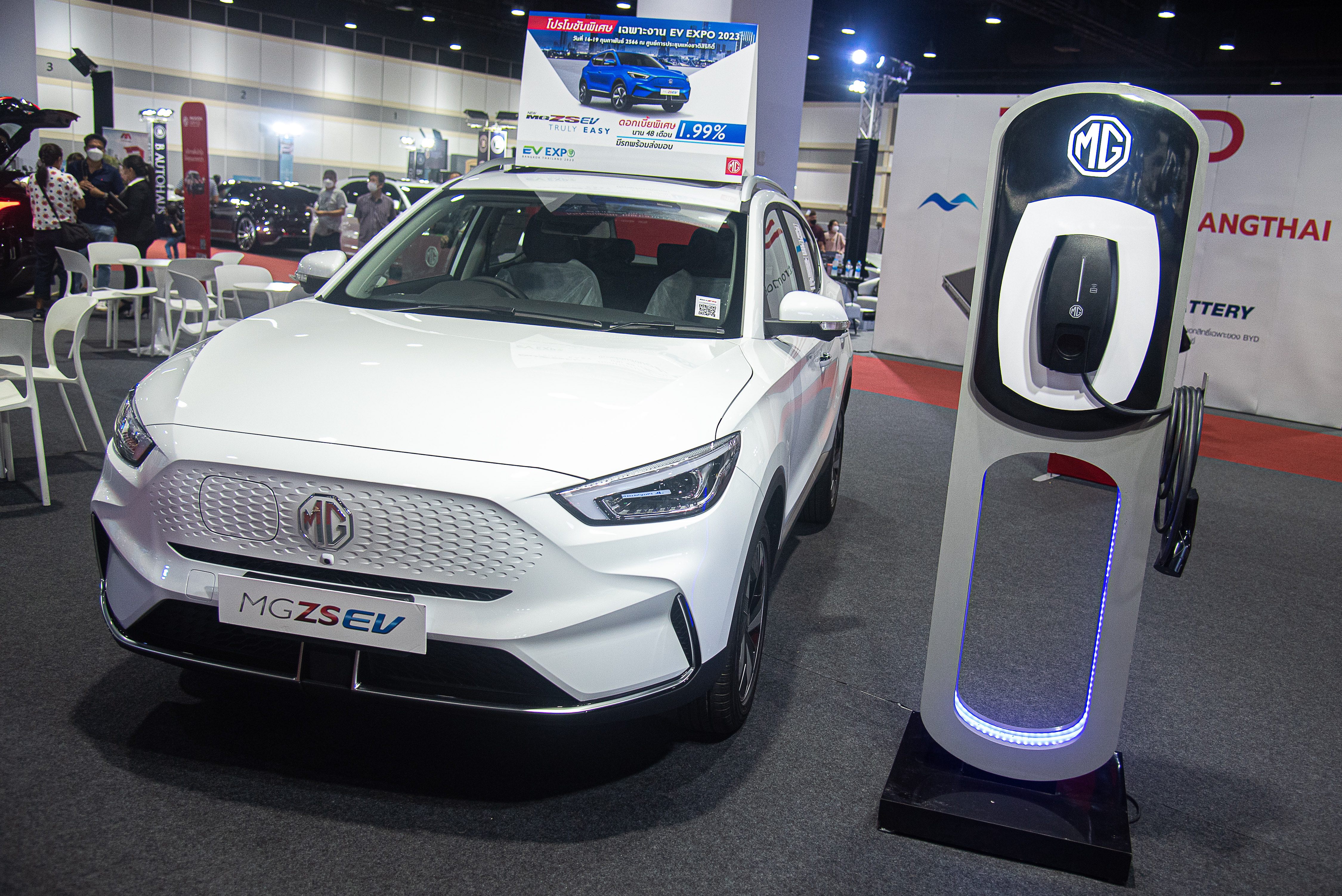 Mondial de l'auto : la voiture électrique sera chinoise ou ne sera pas