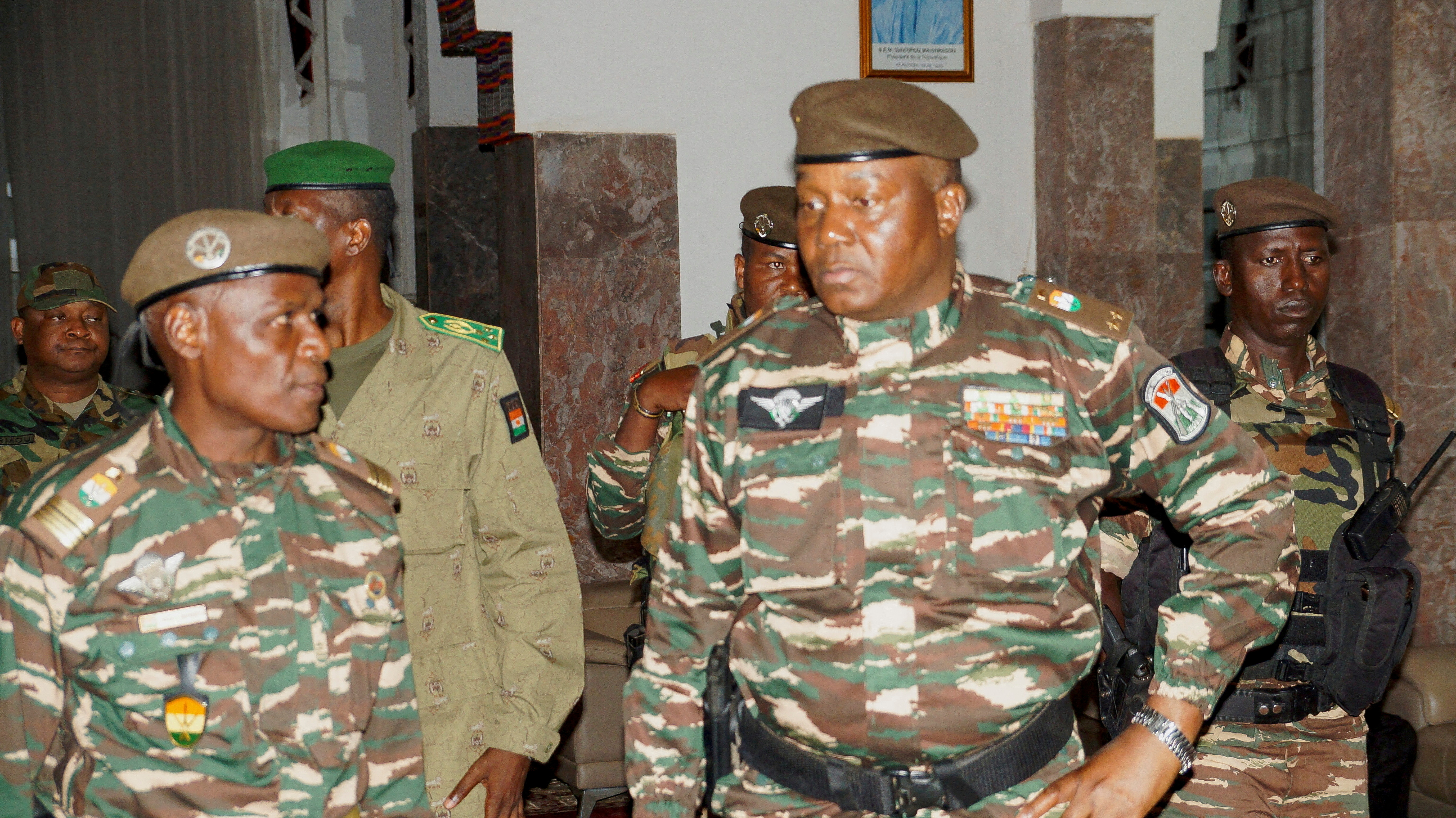 Au Niger, le régime militaire craint une « agression » de la France