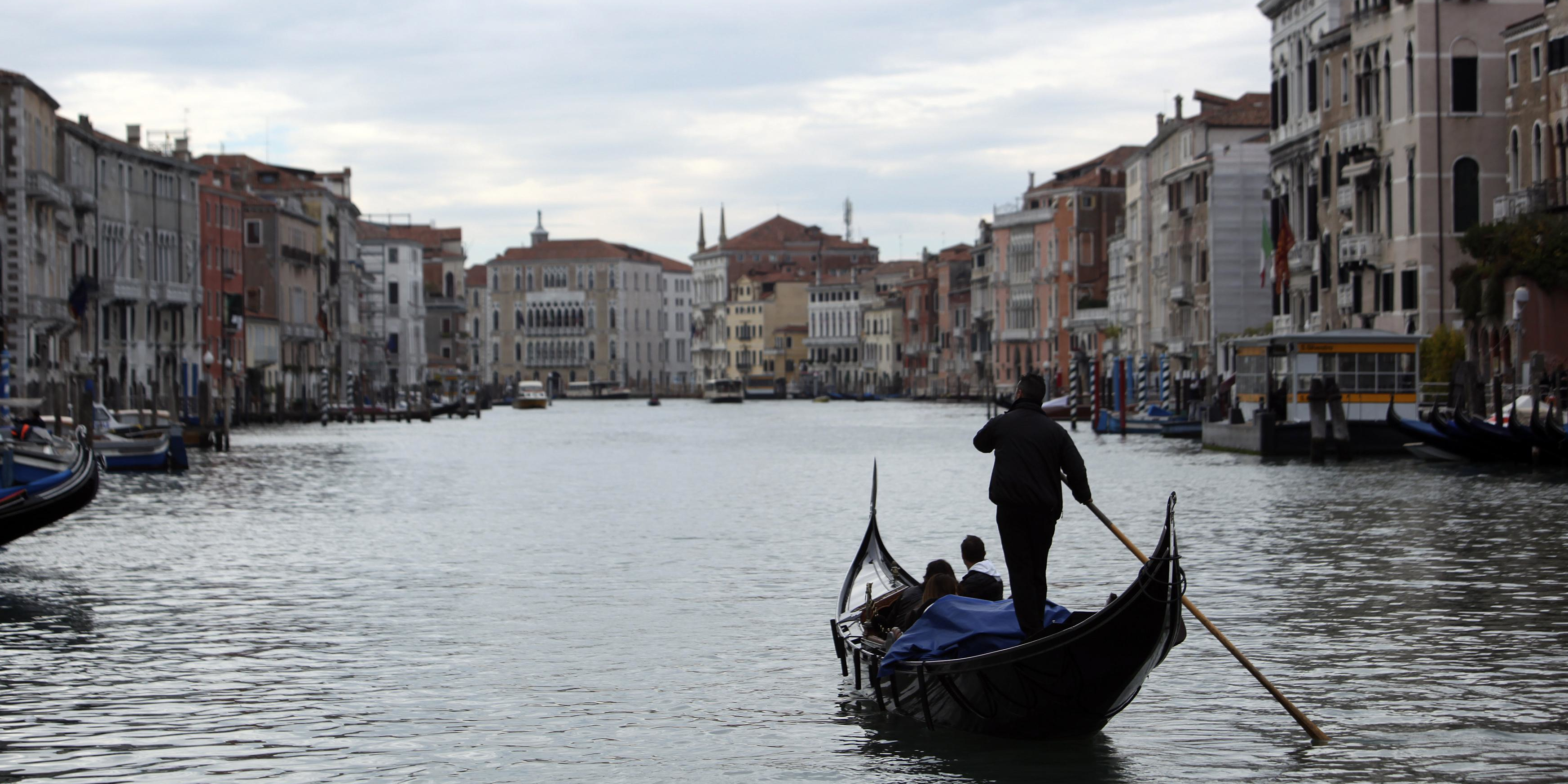 Surtourisme : Venise expérimente une taxe de 5 euros pour les visiteurs d'un jour