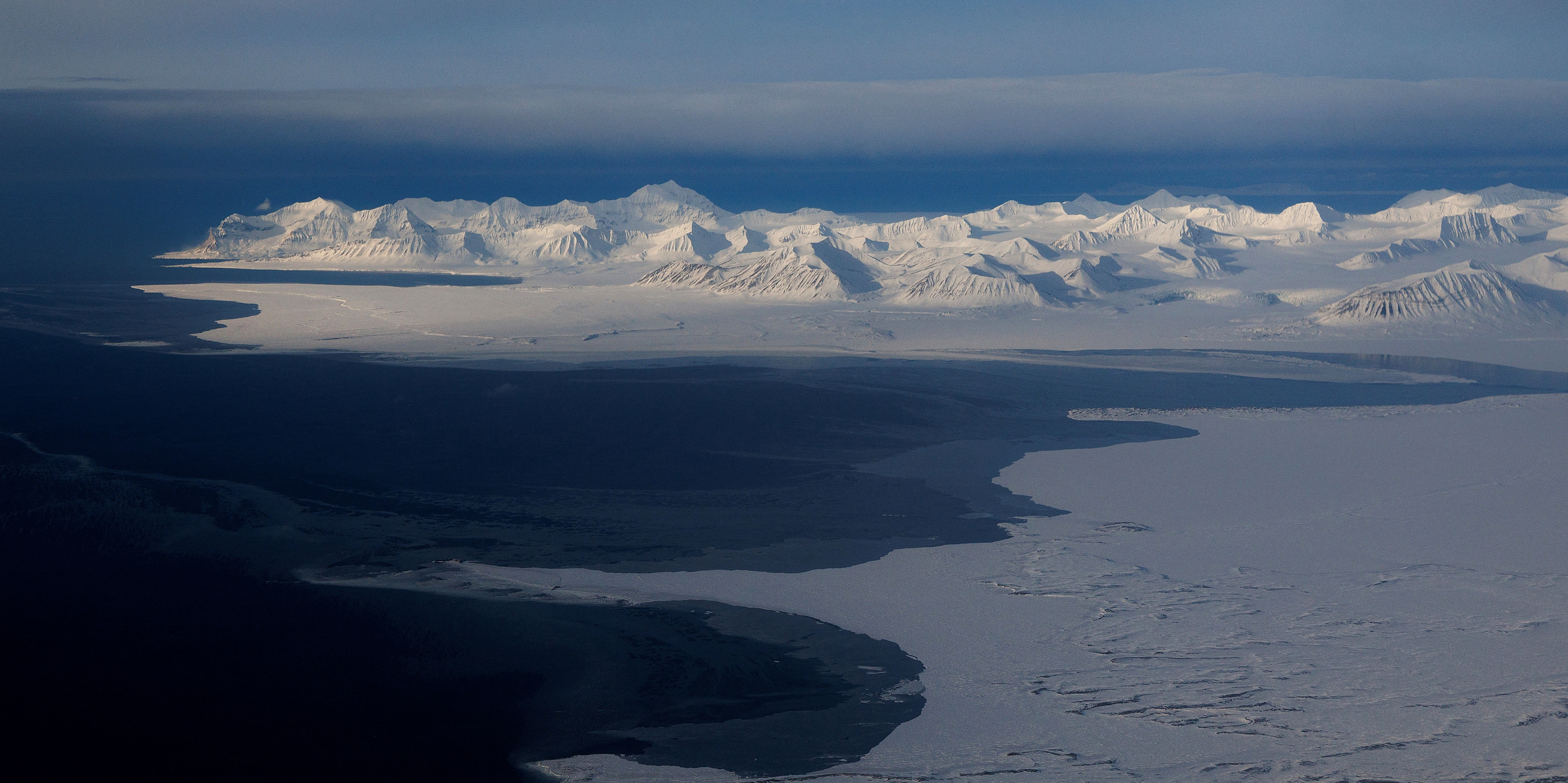 En Arctique, 360 panneaux solaires vont alimenter une île où les groupes électrogènes sont rois