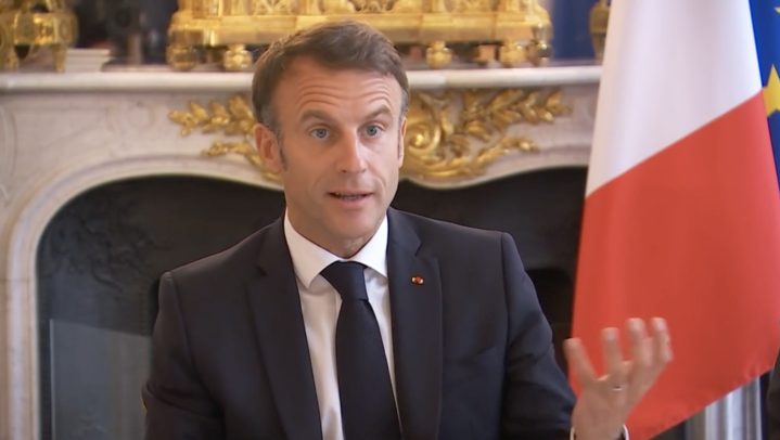 RER métropolitains, pompes à chaleur, voitures électriques : Emmanuel Macron dévoile sa planification écologique