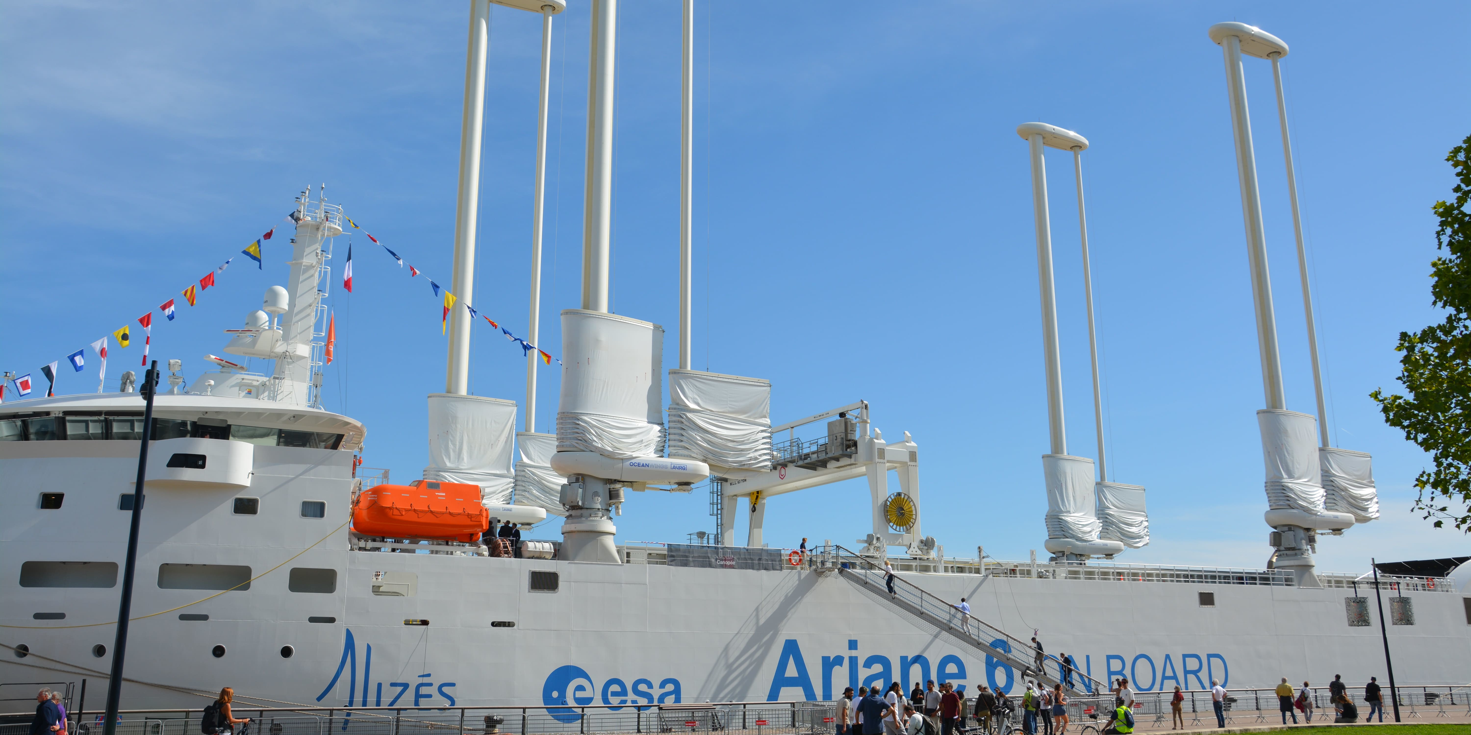 Canopée, le cargo à voiles d'ArianeGroup baptisé à Bordeaux
