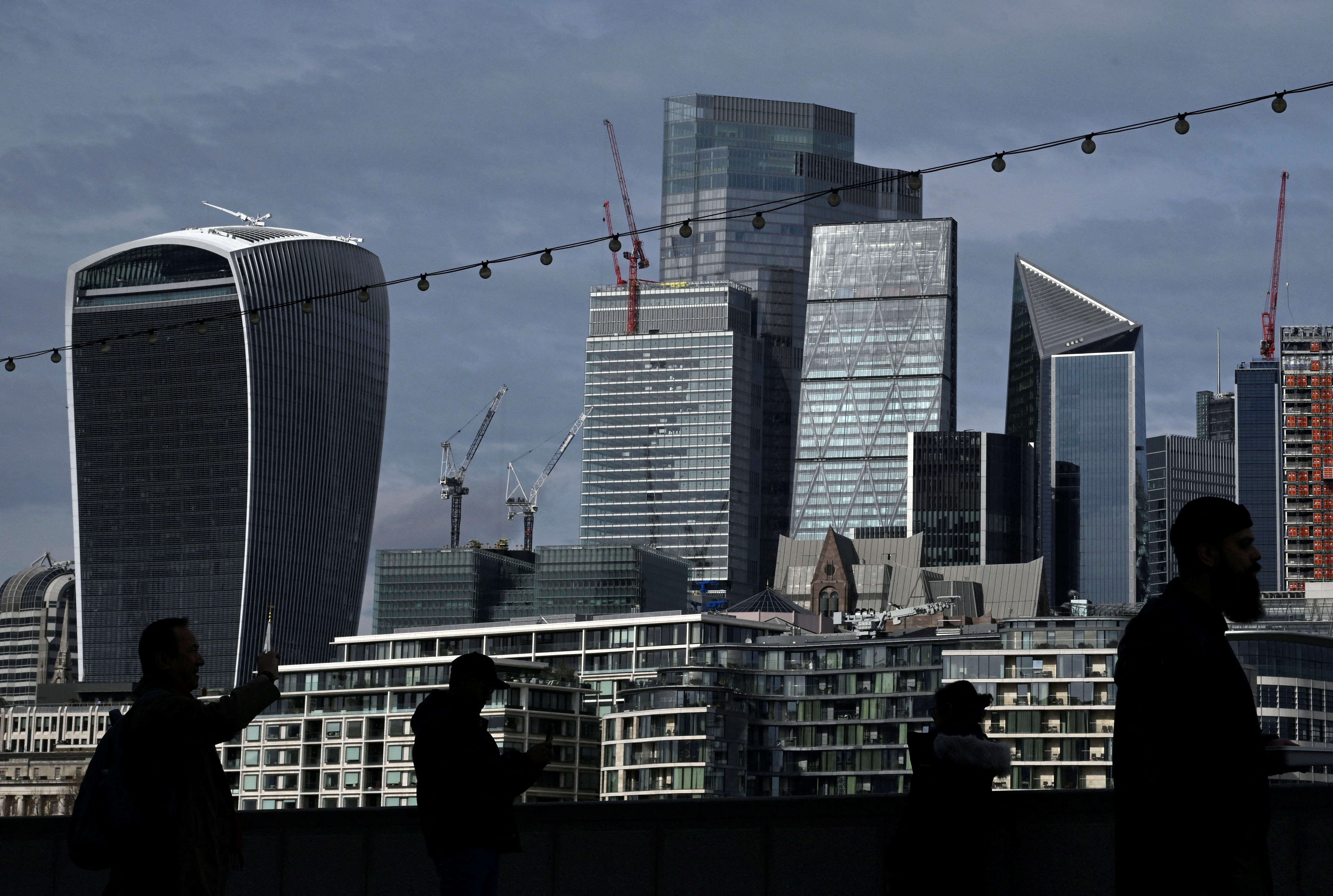 Royaume-Uni : Moody's maintient la note de la dette mais relève sa perspective à « stable »