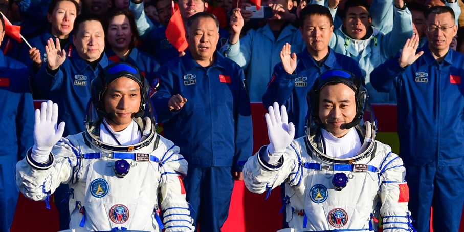 Conquête spatiale : la Chine envoie ses plus jeunes astronautes dans l'espace