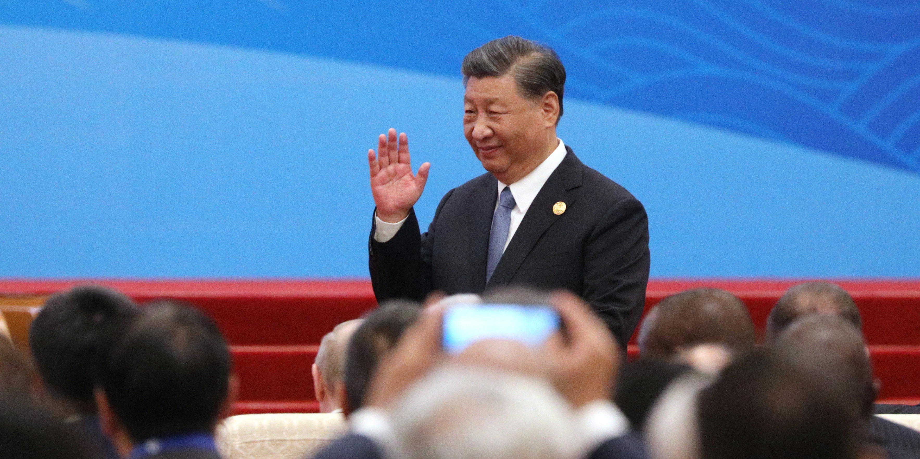 Le président Xi Jinping présent à un sommet pour gérer les risques financiers de la Chine