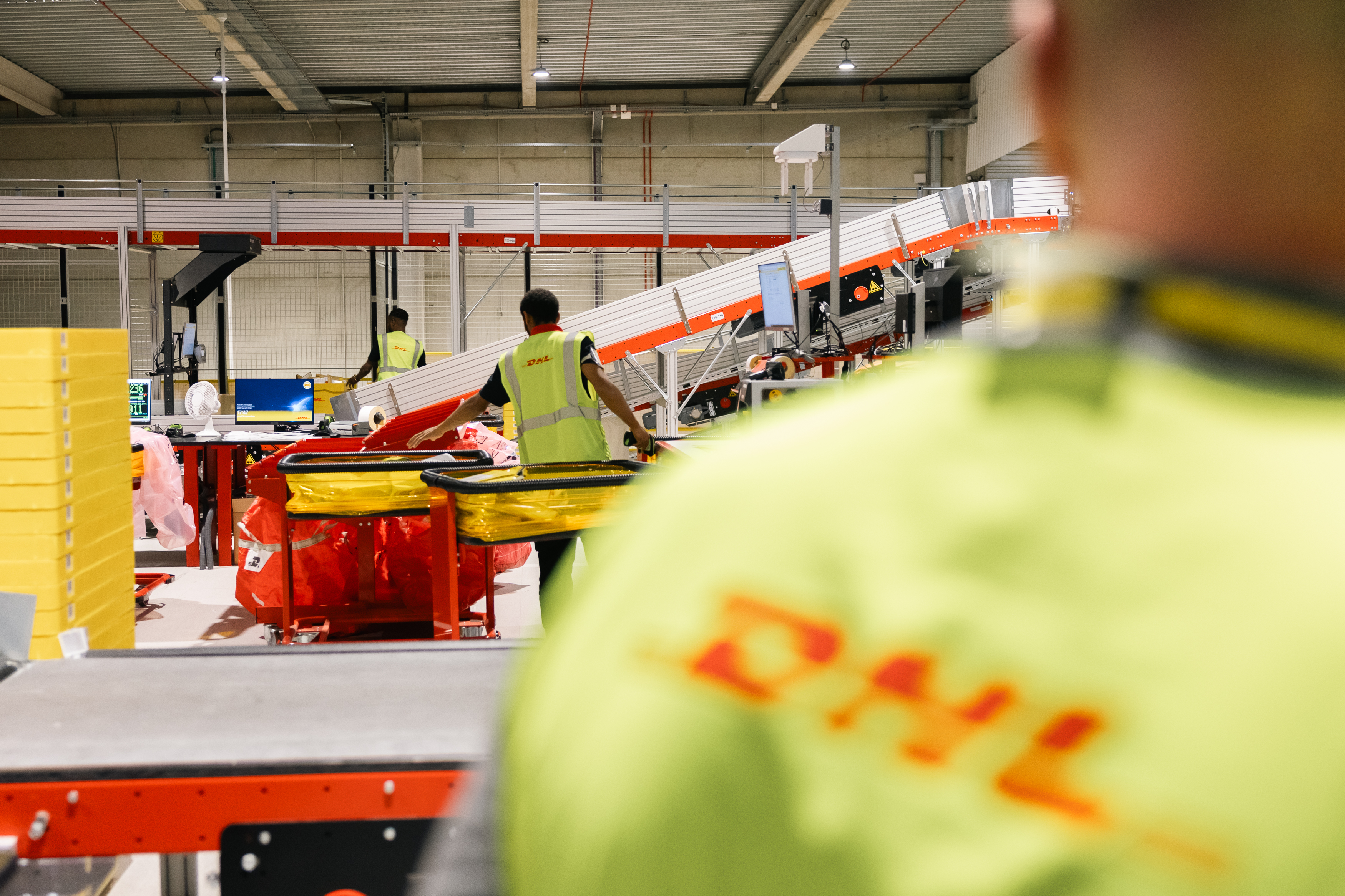 DHL Express revoit sa stratégie à Toulouse et investit 25 millions d'euros