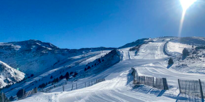 Dans les Pyrénées-Orientales, les petits Poucet du ski s'appuient sur la puissance publique... ou ferment