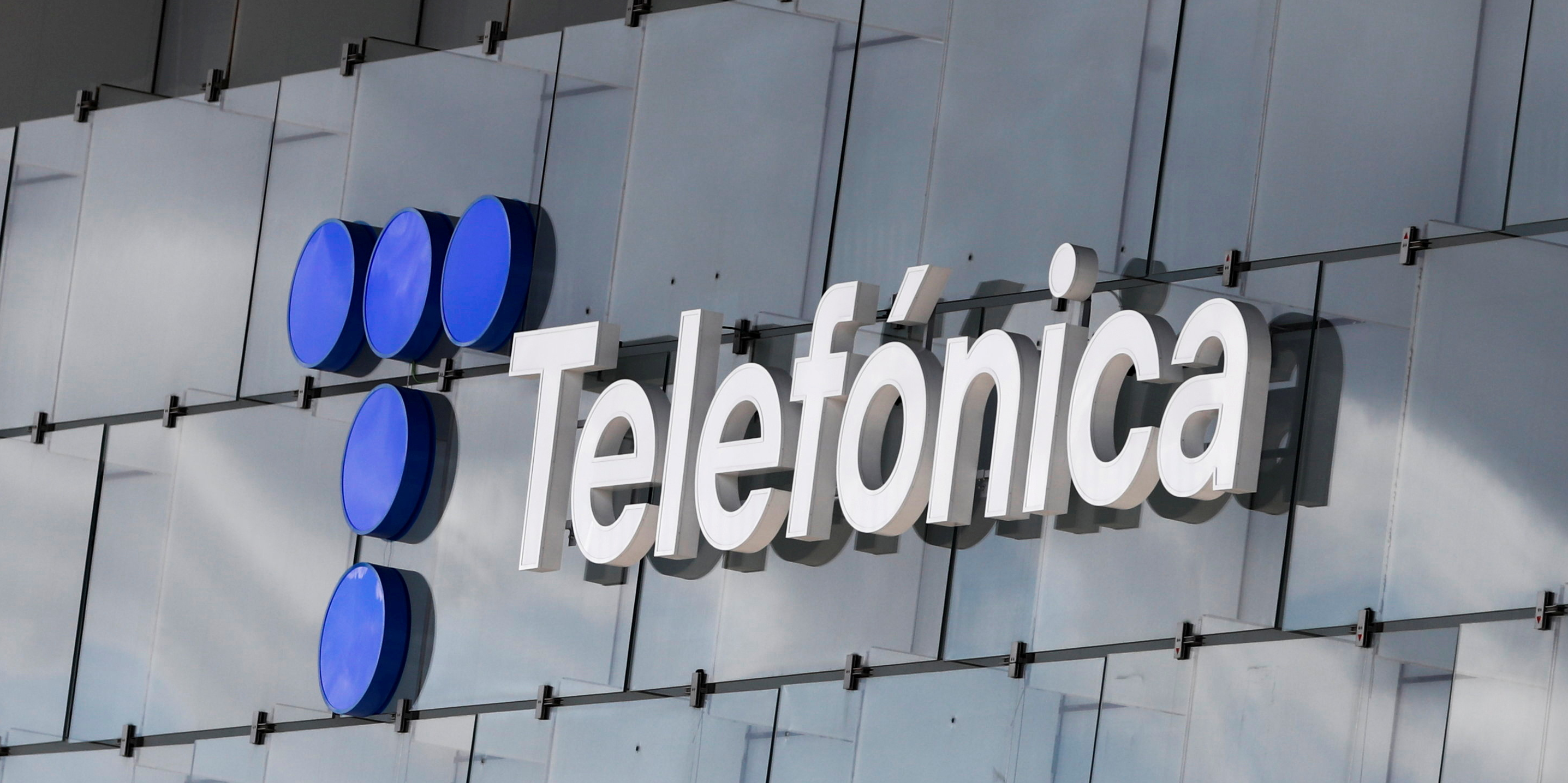 Télécoms : Telefonica va supprimer un salarié sur trois en Espagne
