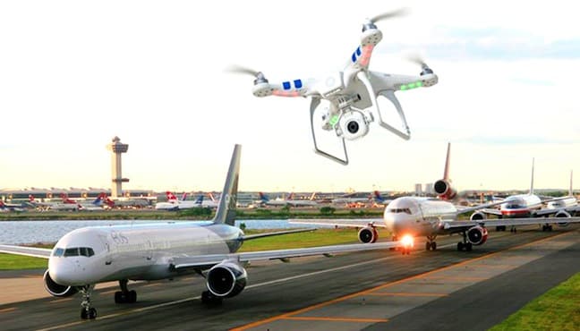 Drones : la startup havraise Drone XTR emporte le marché de la surveillance des aéroports